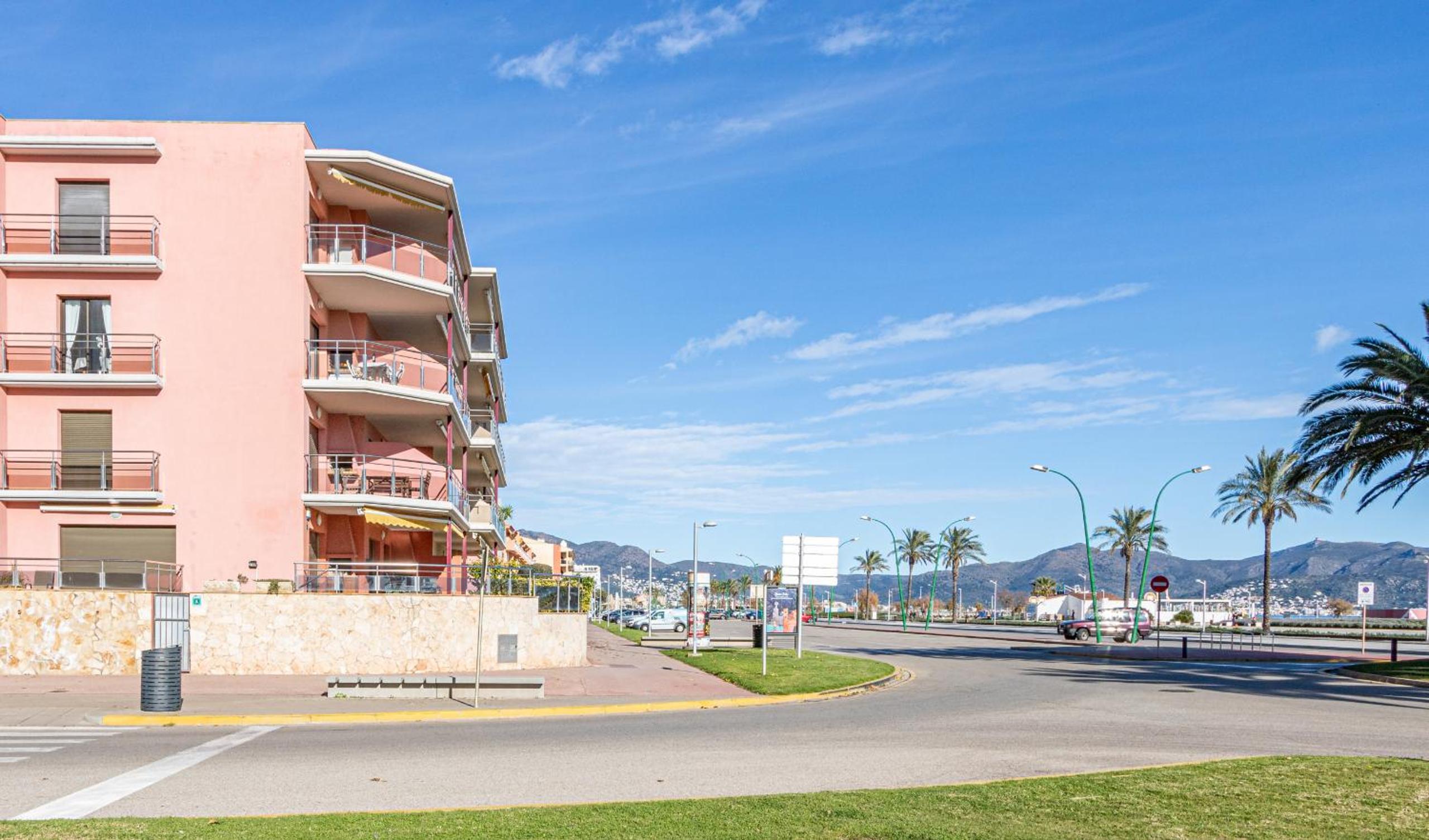 Apartment with Sea View photo 3