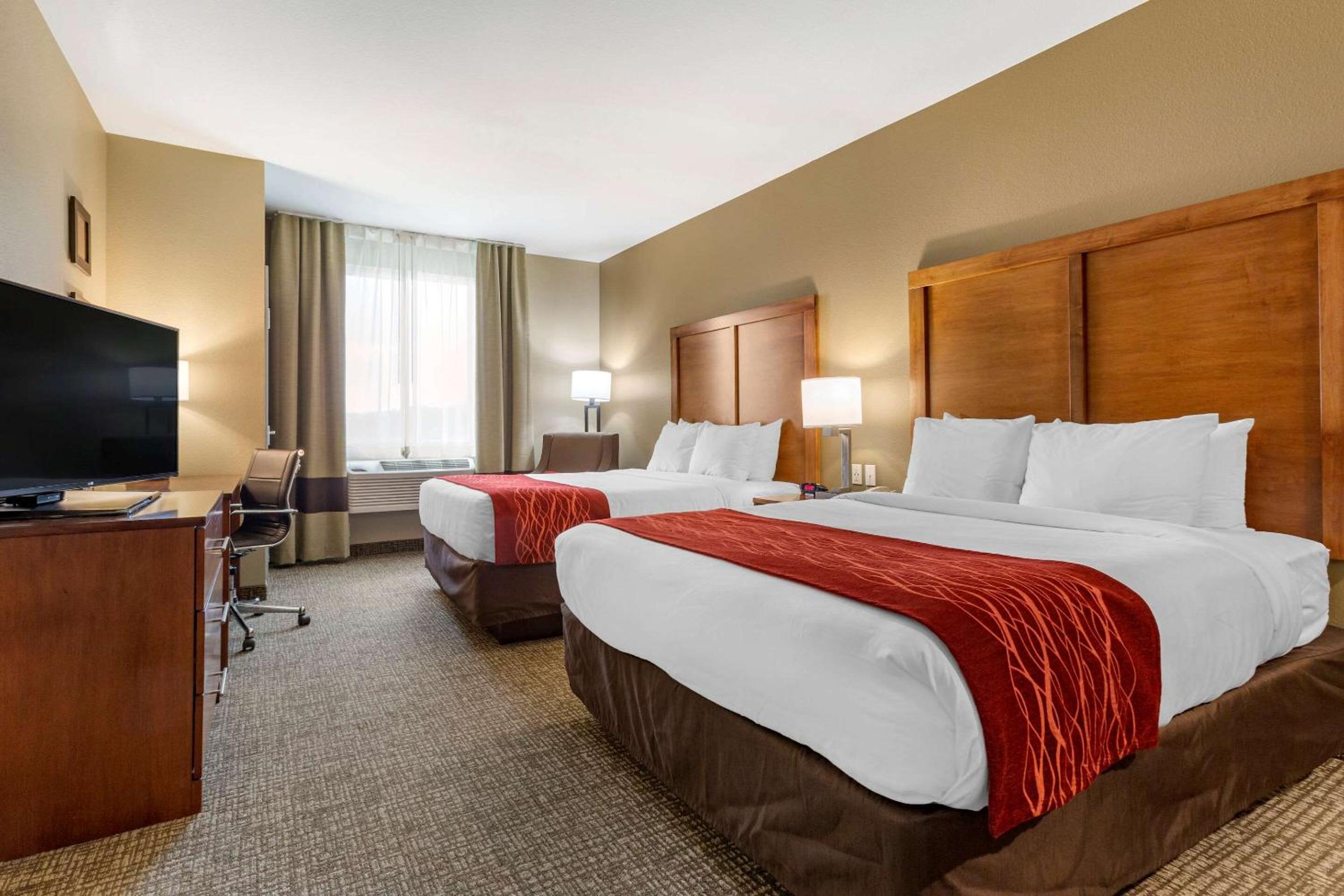 Standard Queen Room with Two Queen Beds - Non-Smoking
