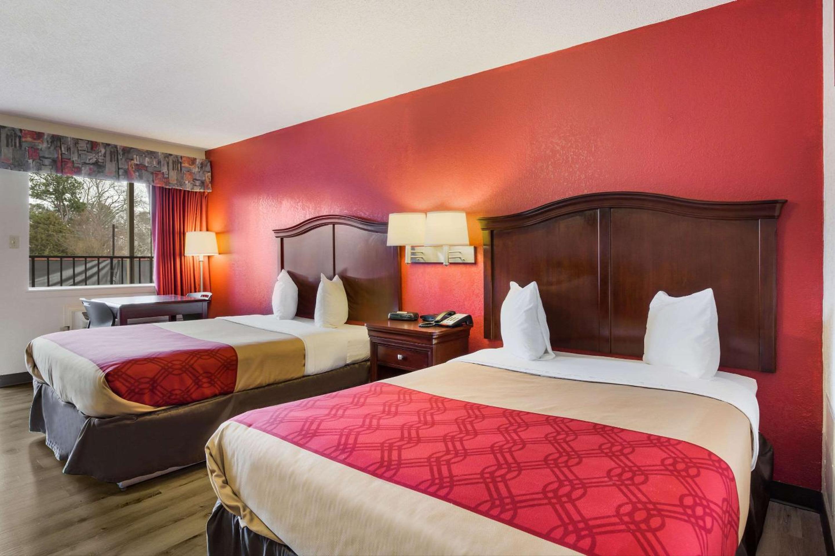 Double Room - Non-Smoking  - Photo 1