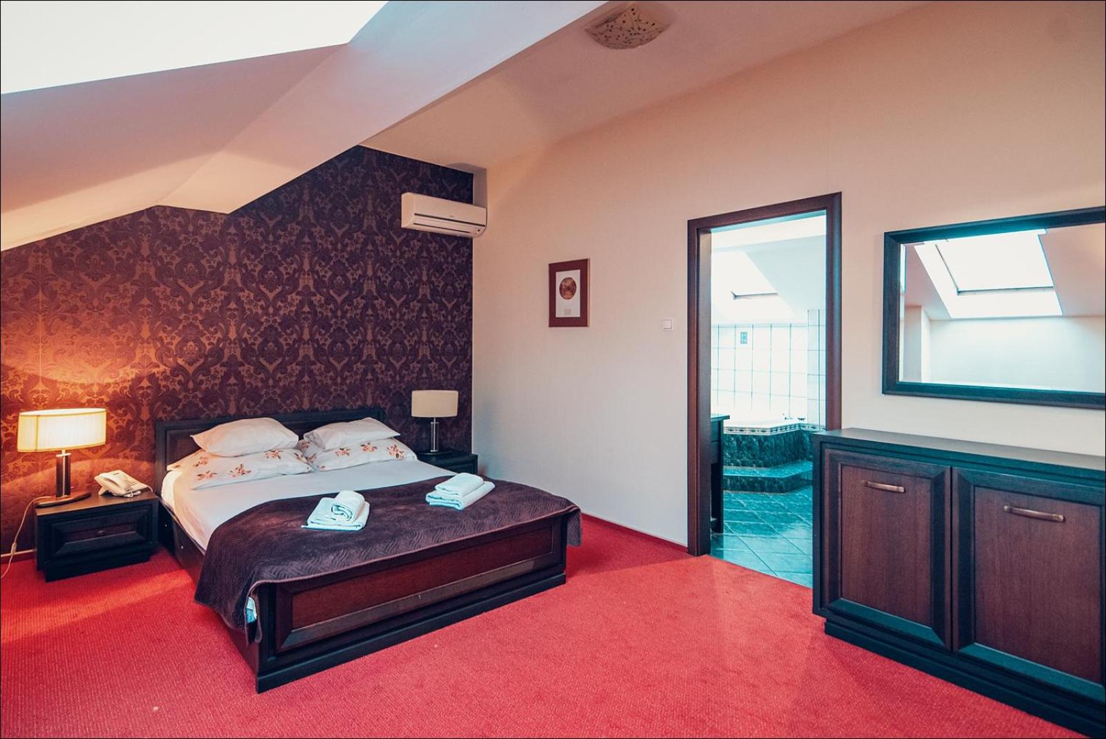 Deluxe Apartment - Photo 3
