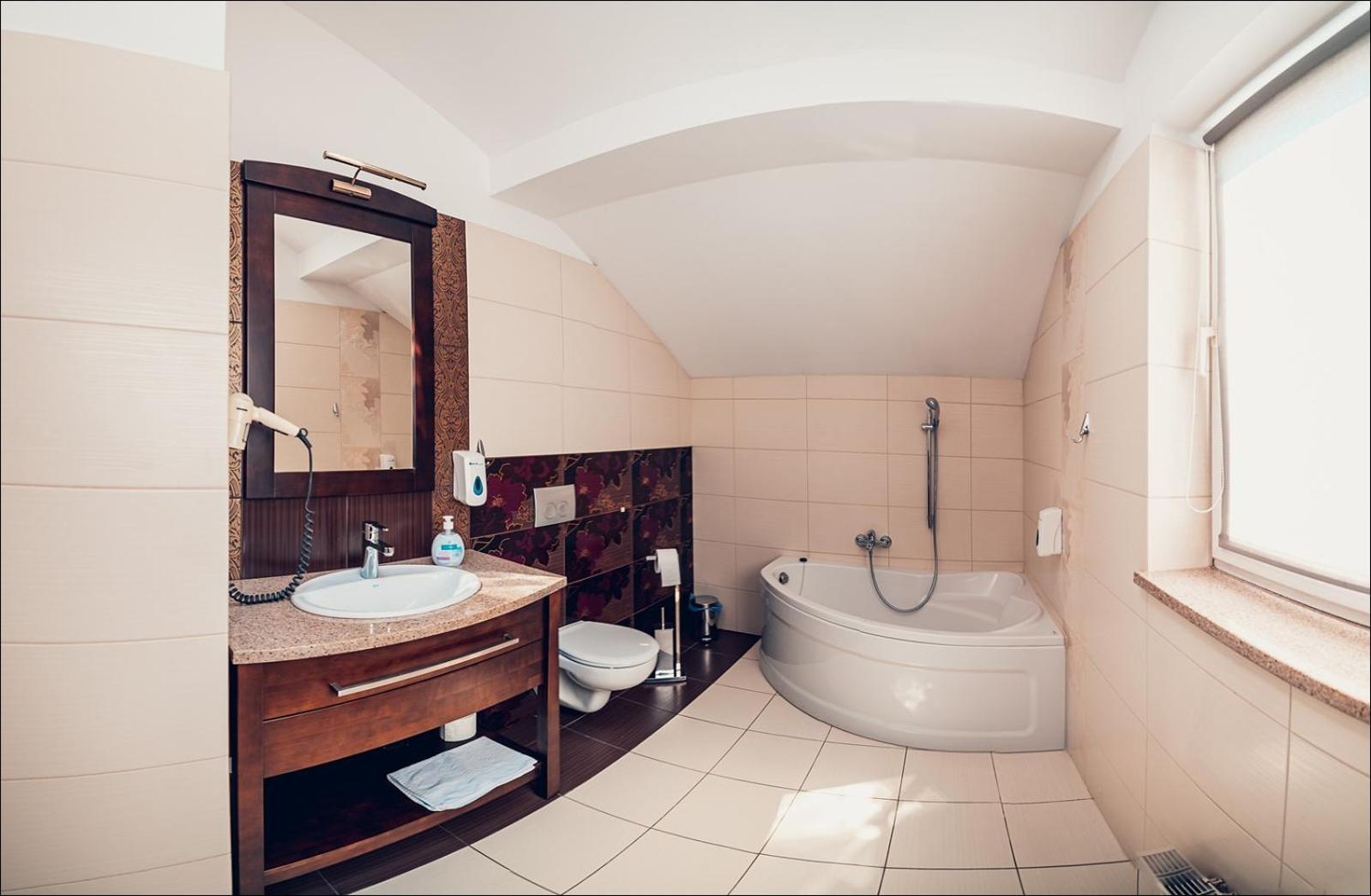 Apartment - Photo 8