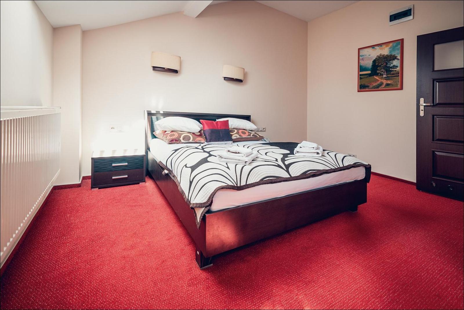 Apartment - Photo 2