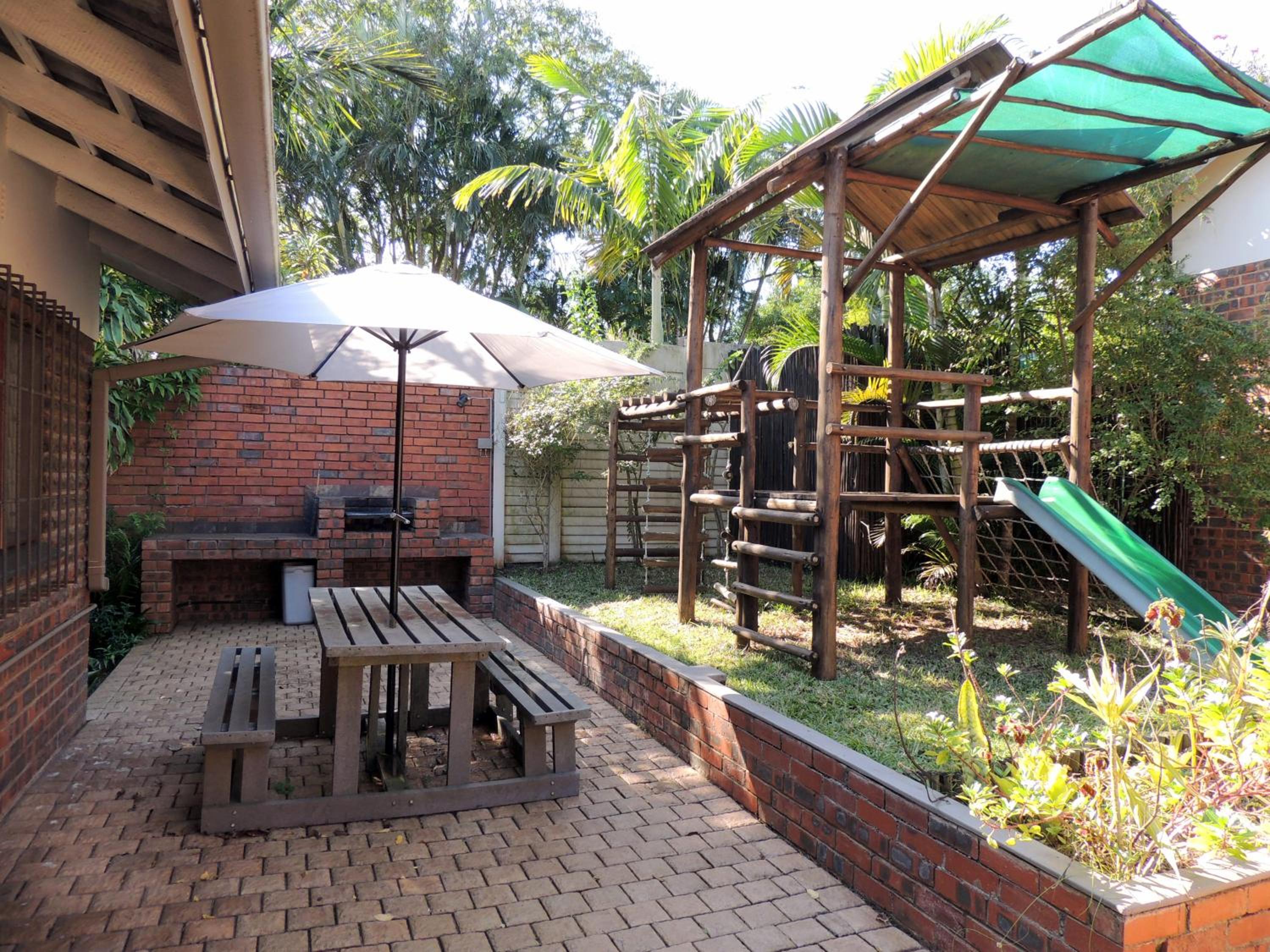Apartment with Garden View photo 3