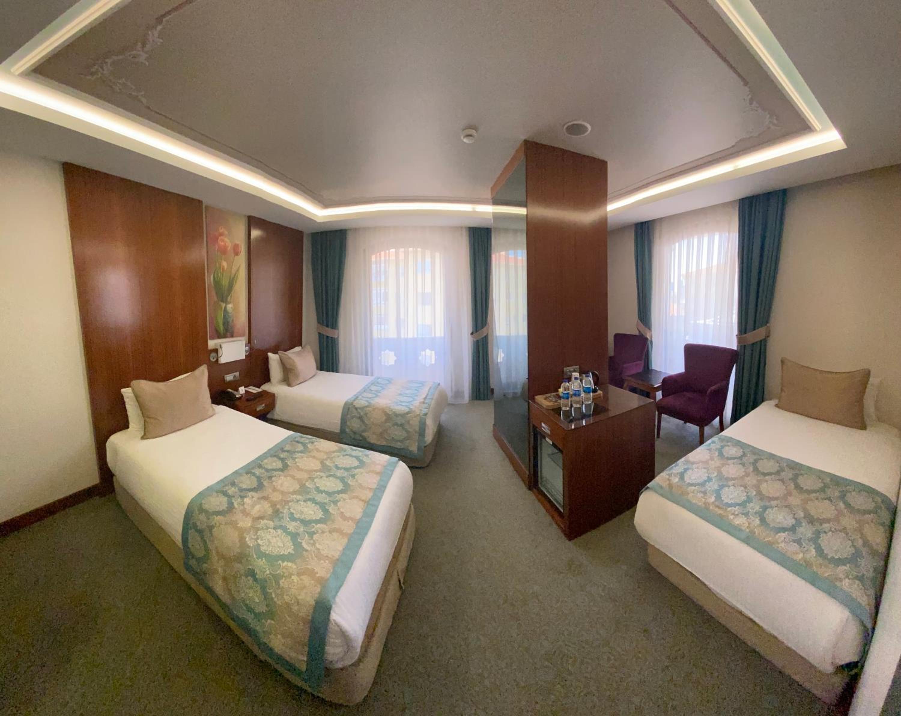 Standard Triple Room photo 1