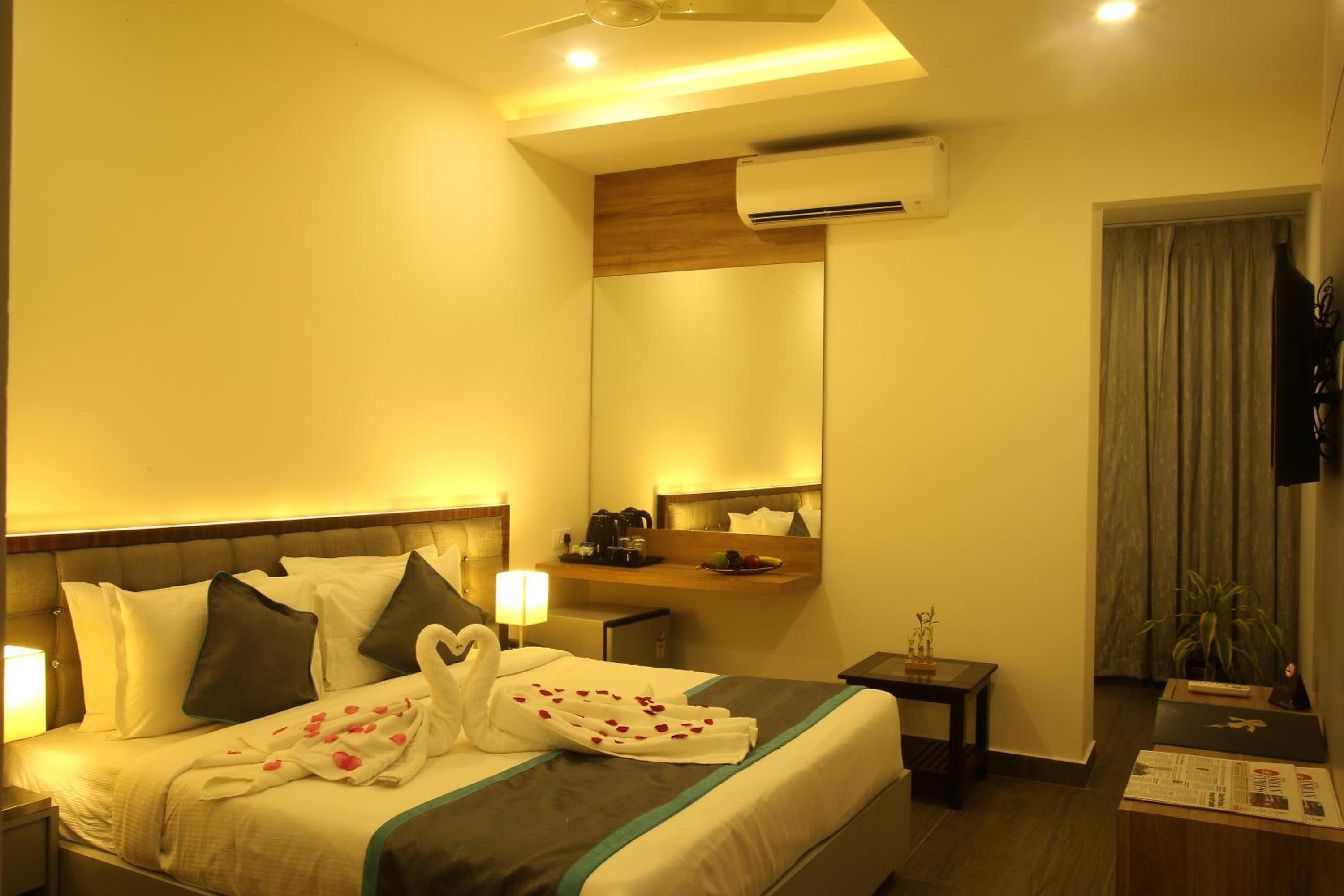 Superior King Room photo 1