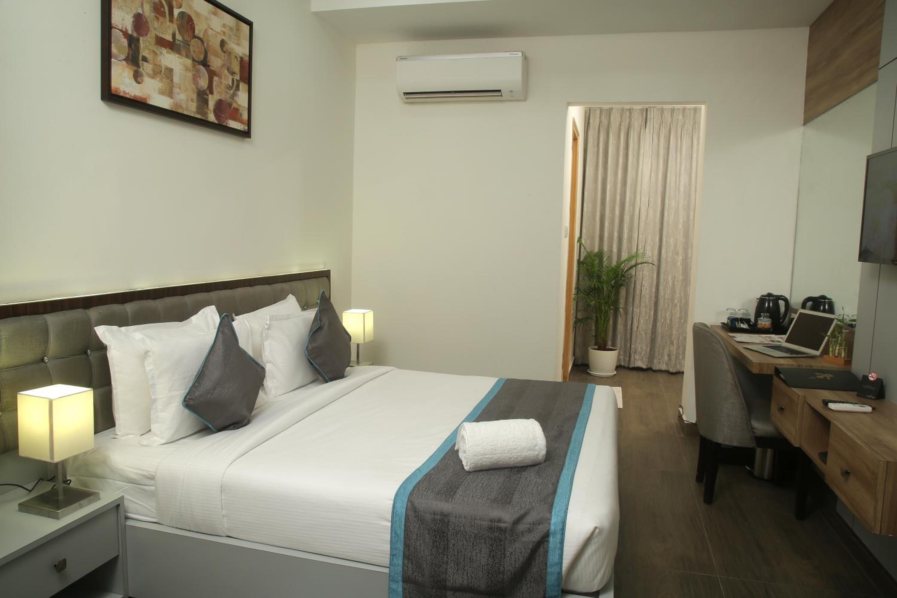 Superior King Room photo 3