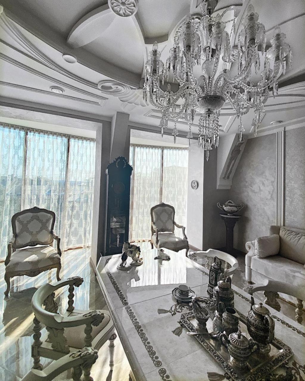 Penthouse Apartment