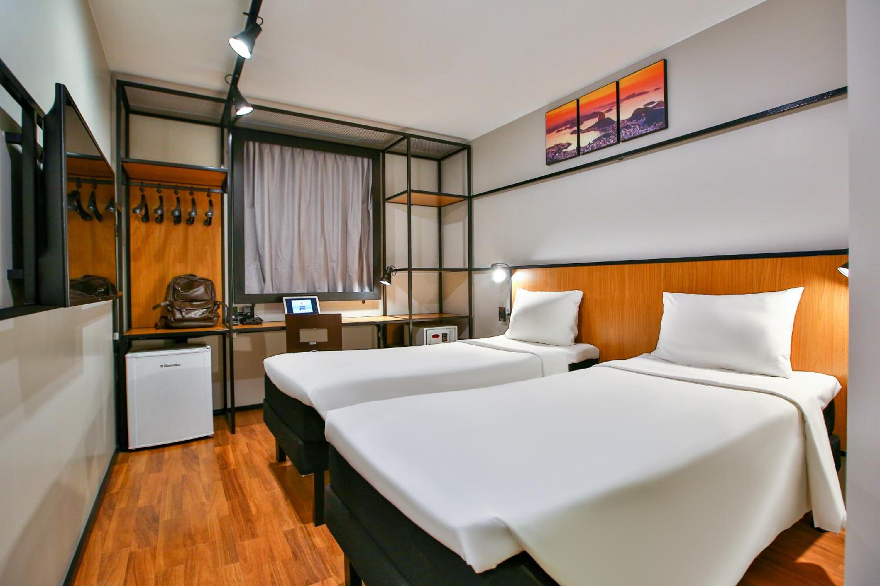 Standard Apartment with Twin Beds photo 3