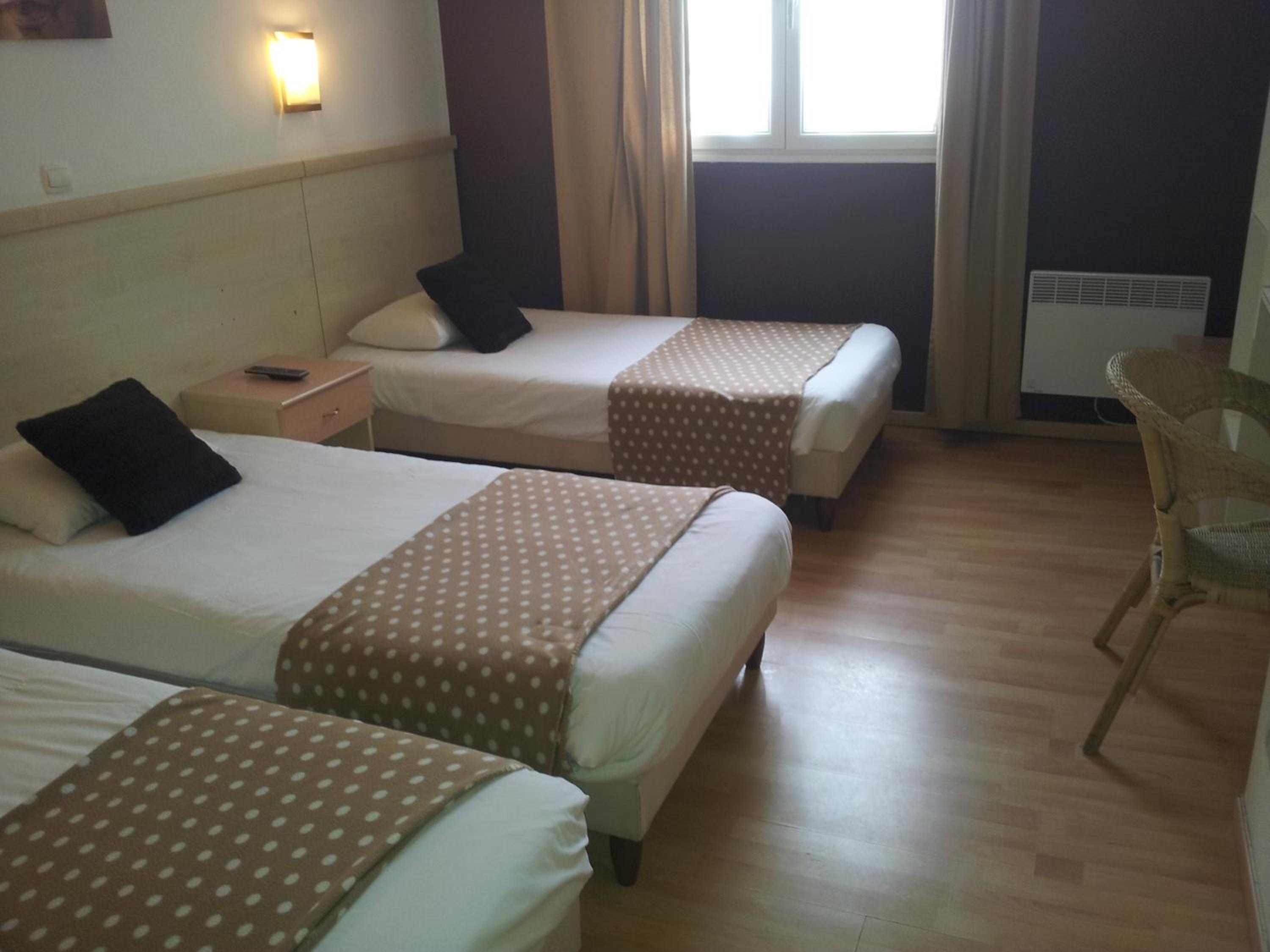 Suite - 1 to 5 Guests photo 2