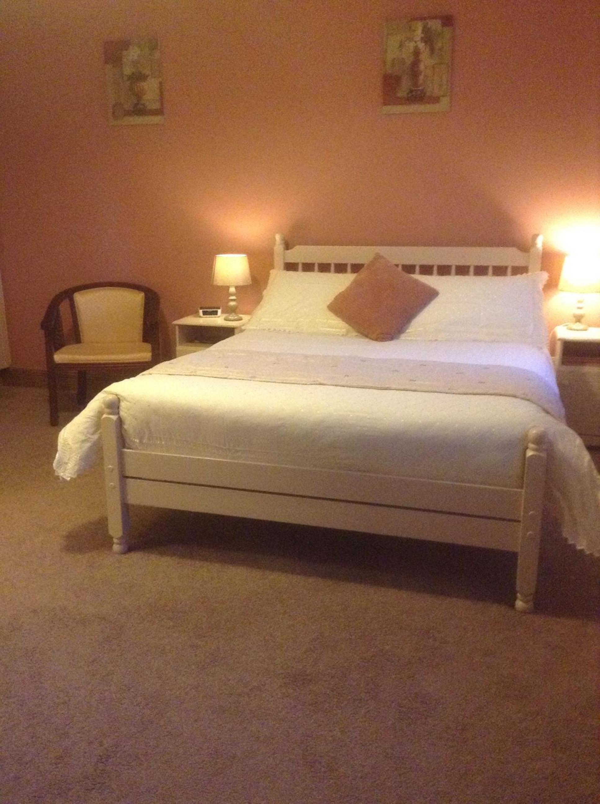 Double Room - Photo 6