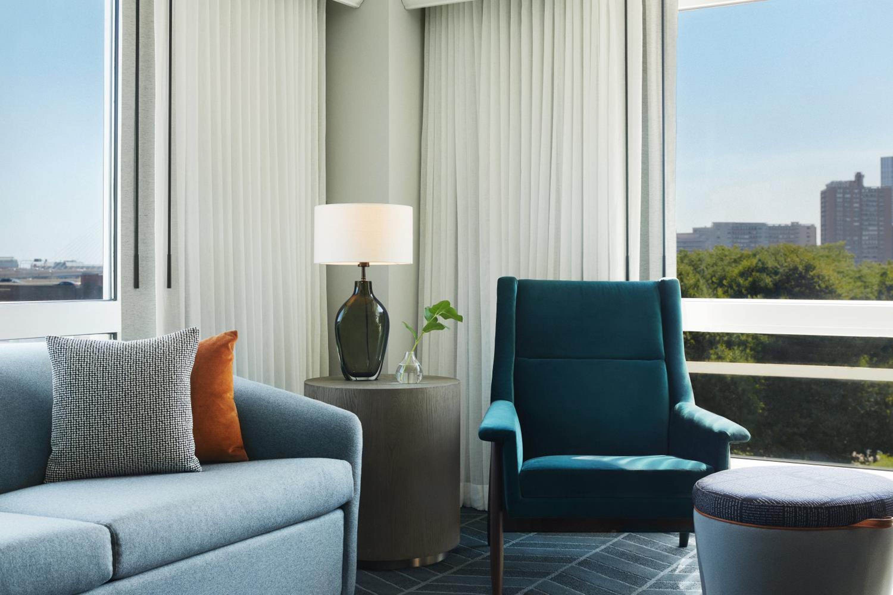 King Studio Suite - Photo 2