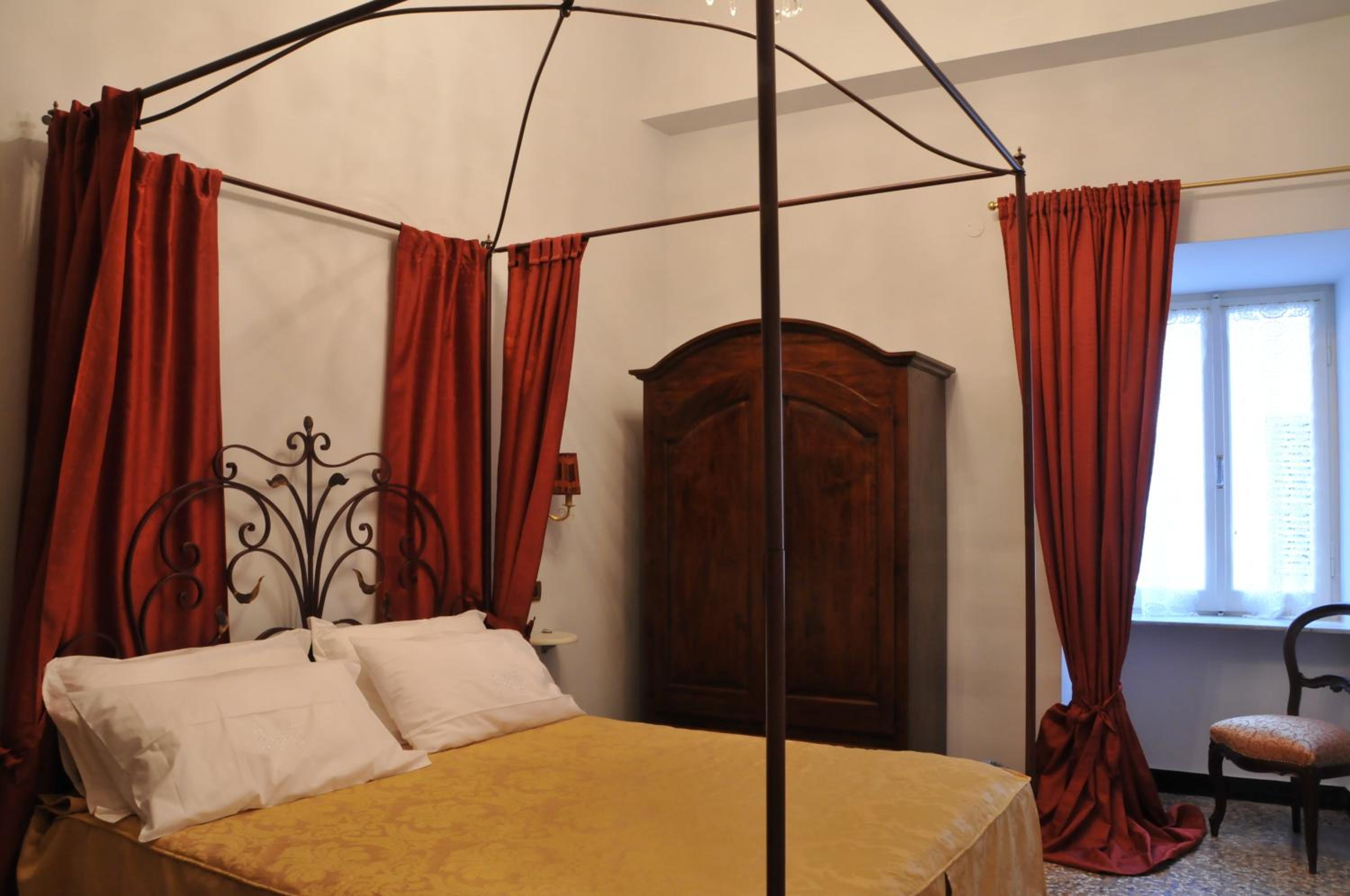 Classic Triple Room photo 1