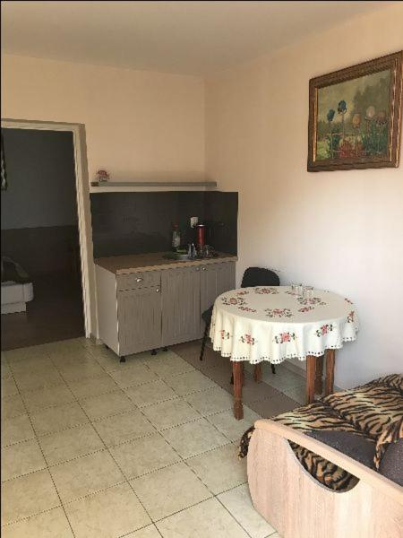 Triple Room with Shared Bathroom photo 3
