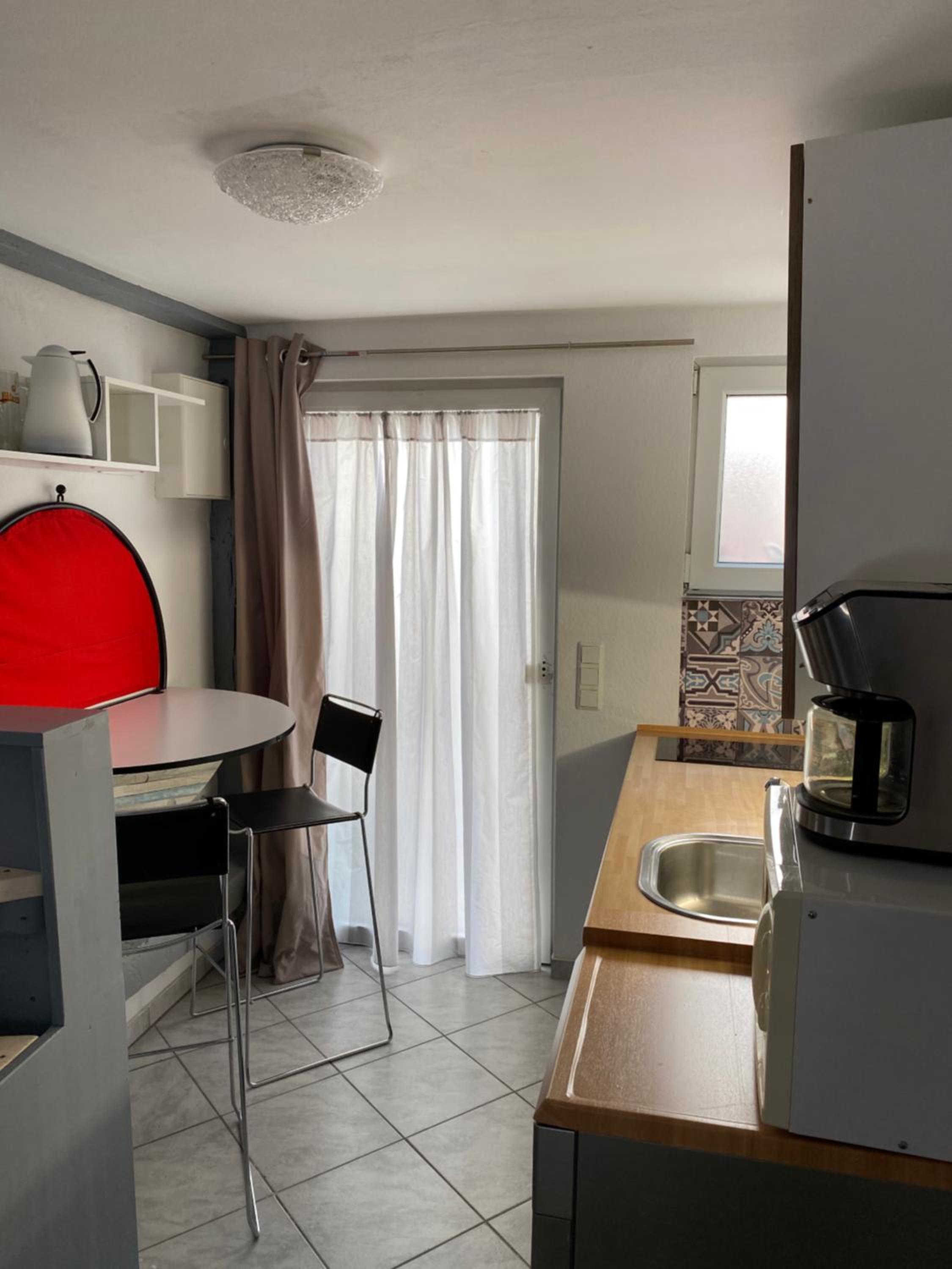 Studio - Split Level - Photo 11