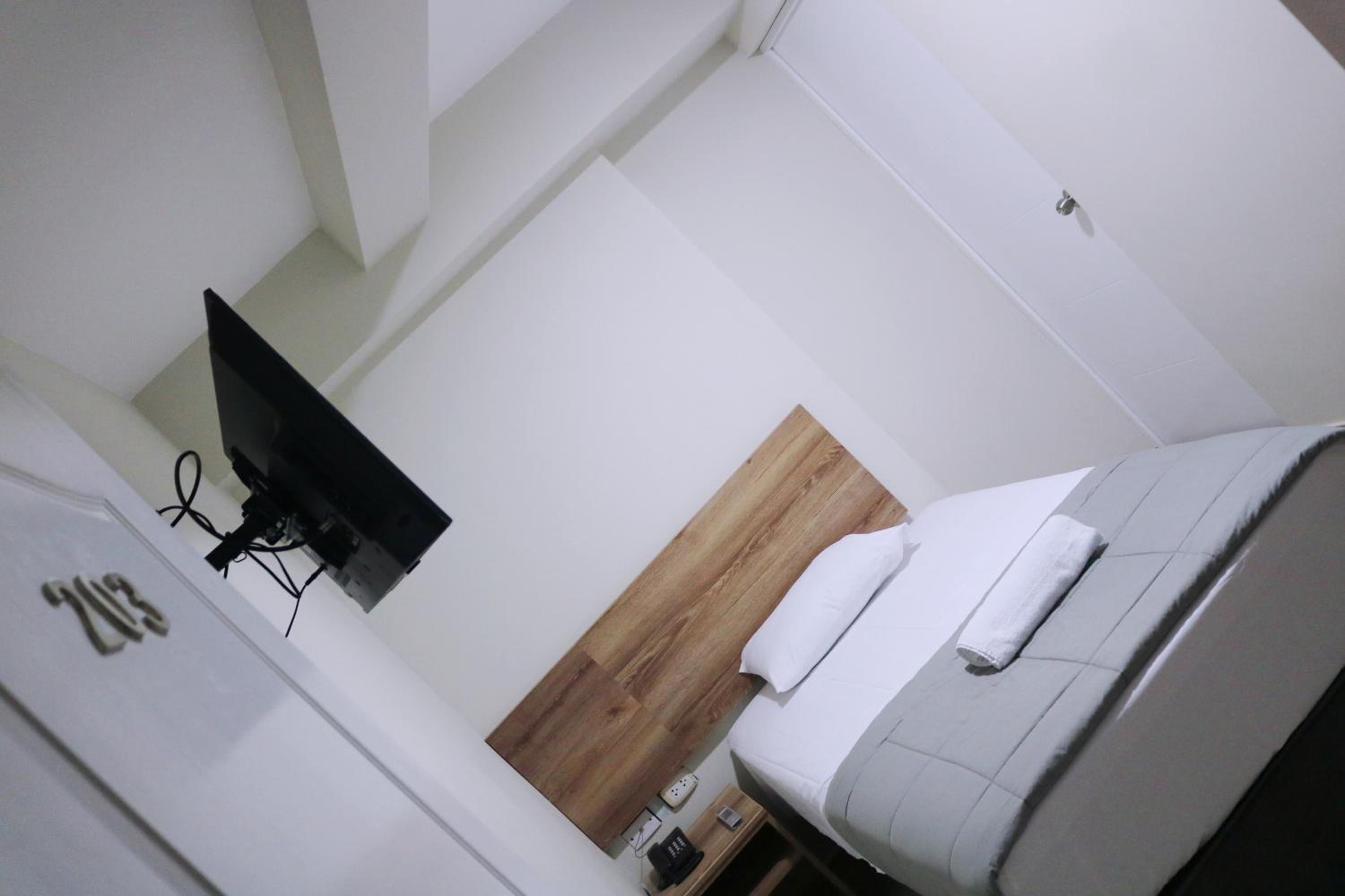 Single Room photo 2