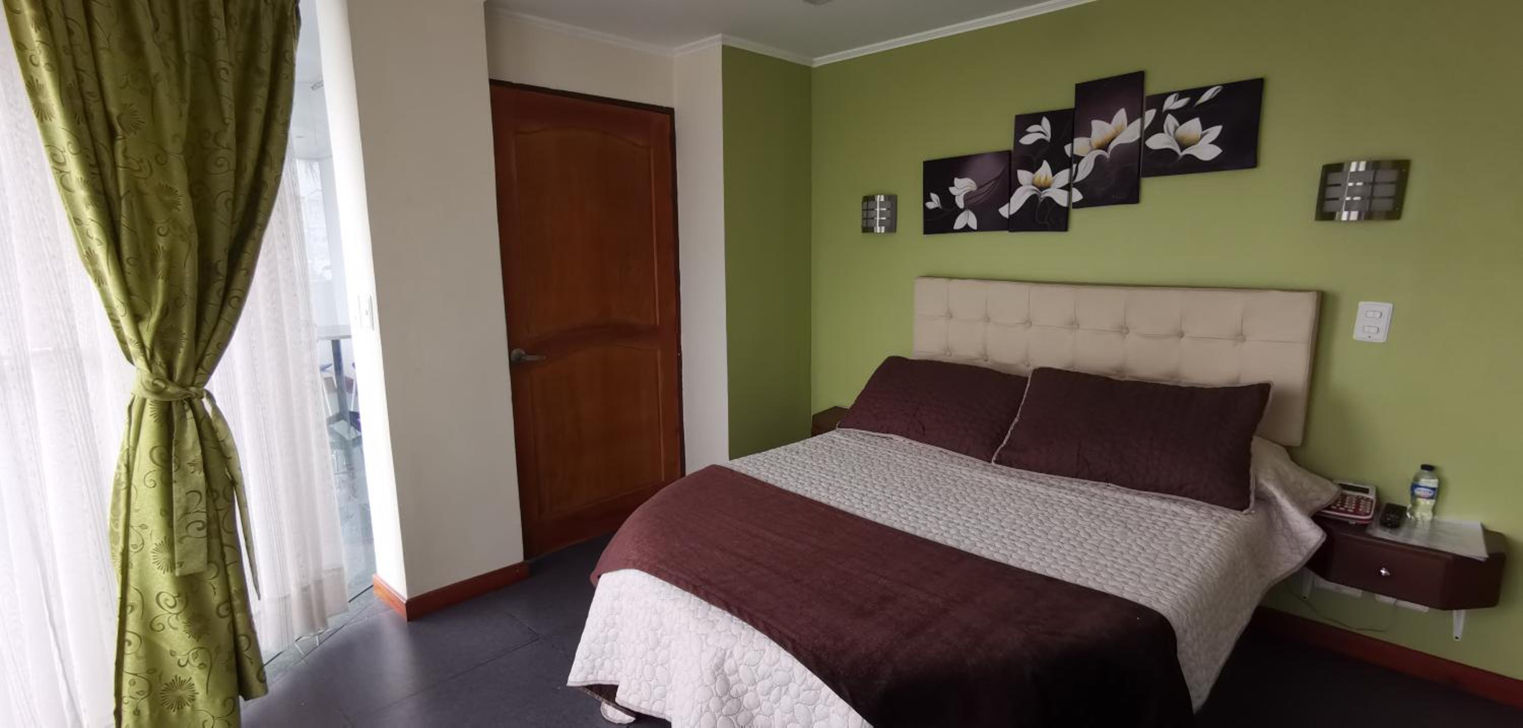 Deluxe Junior Suite photo 2
