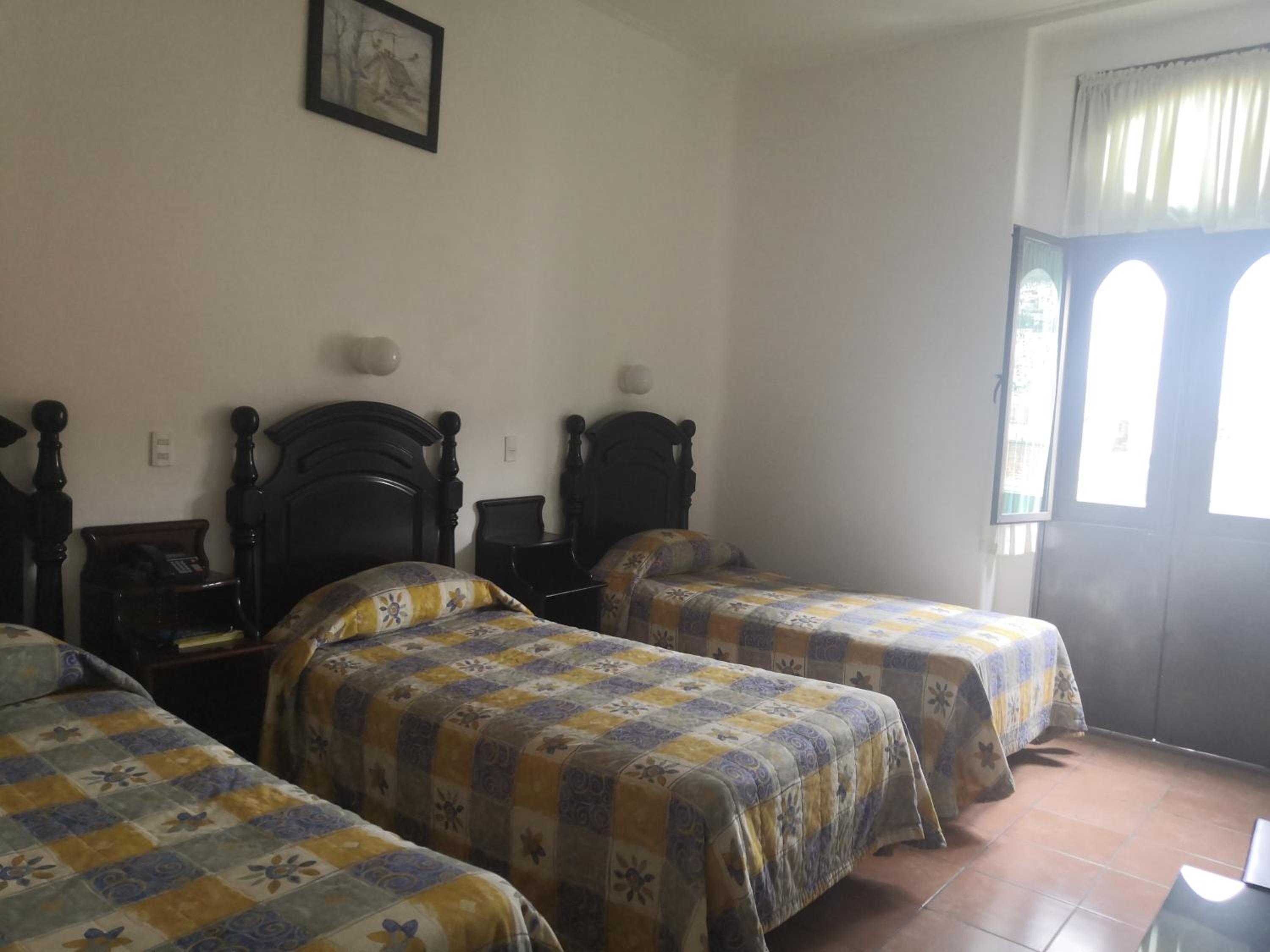 Basic Triple Room
