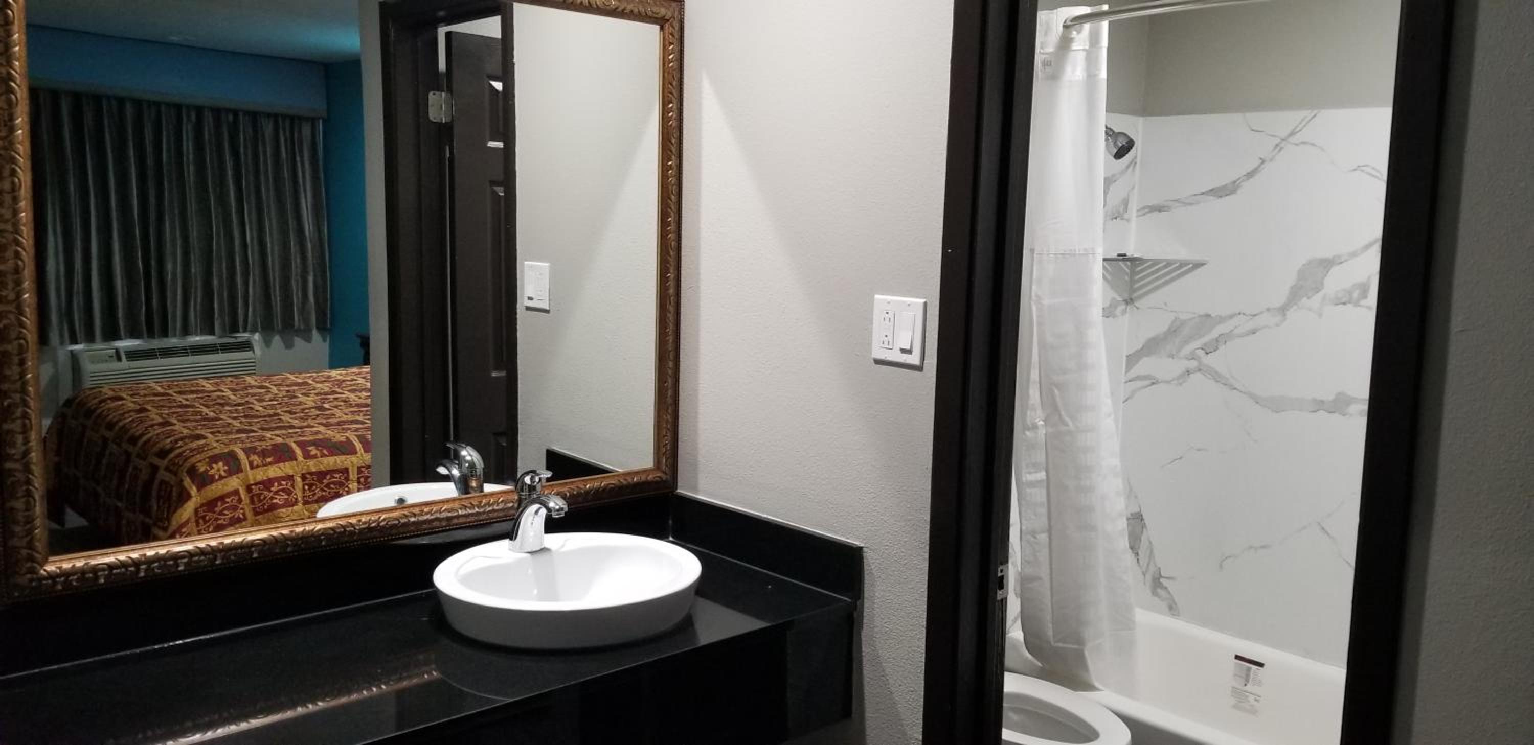 Standard Single Room photo 2