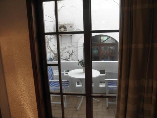 Studio with Balcony