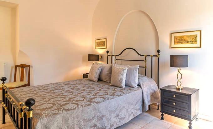 Standard Queen Room - Photo 1