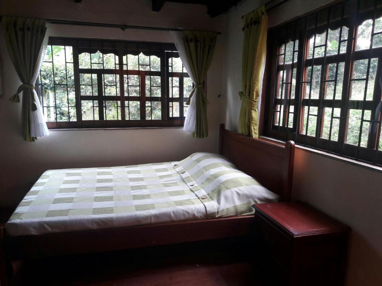 Double or Twin Room with Garden View photo 3