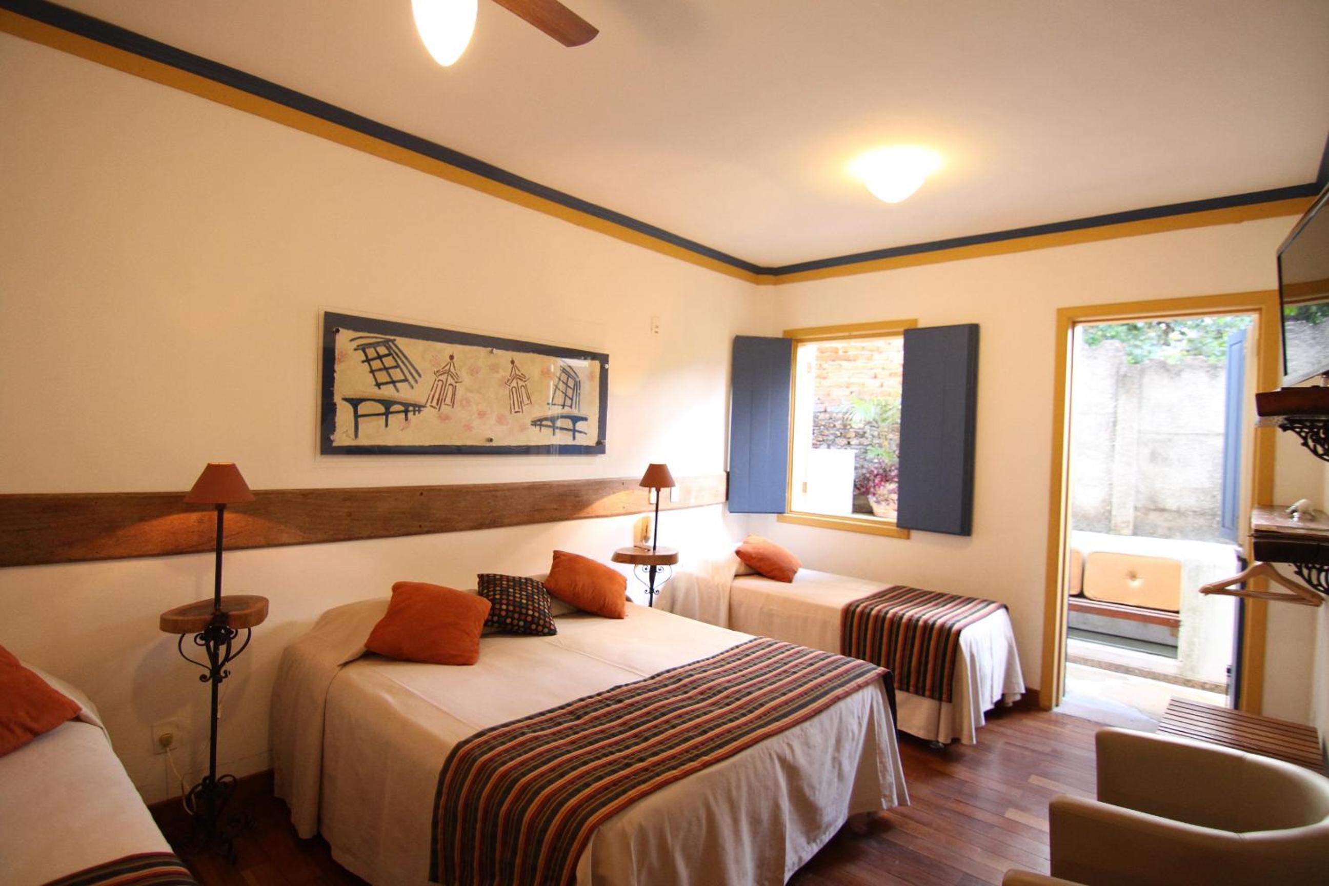 Deluxe Quadruple Room - Photo 4