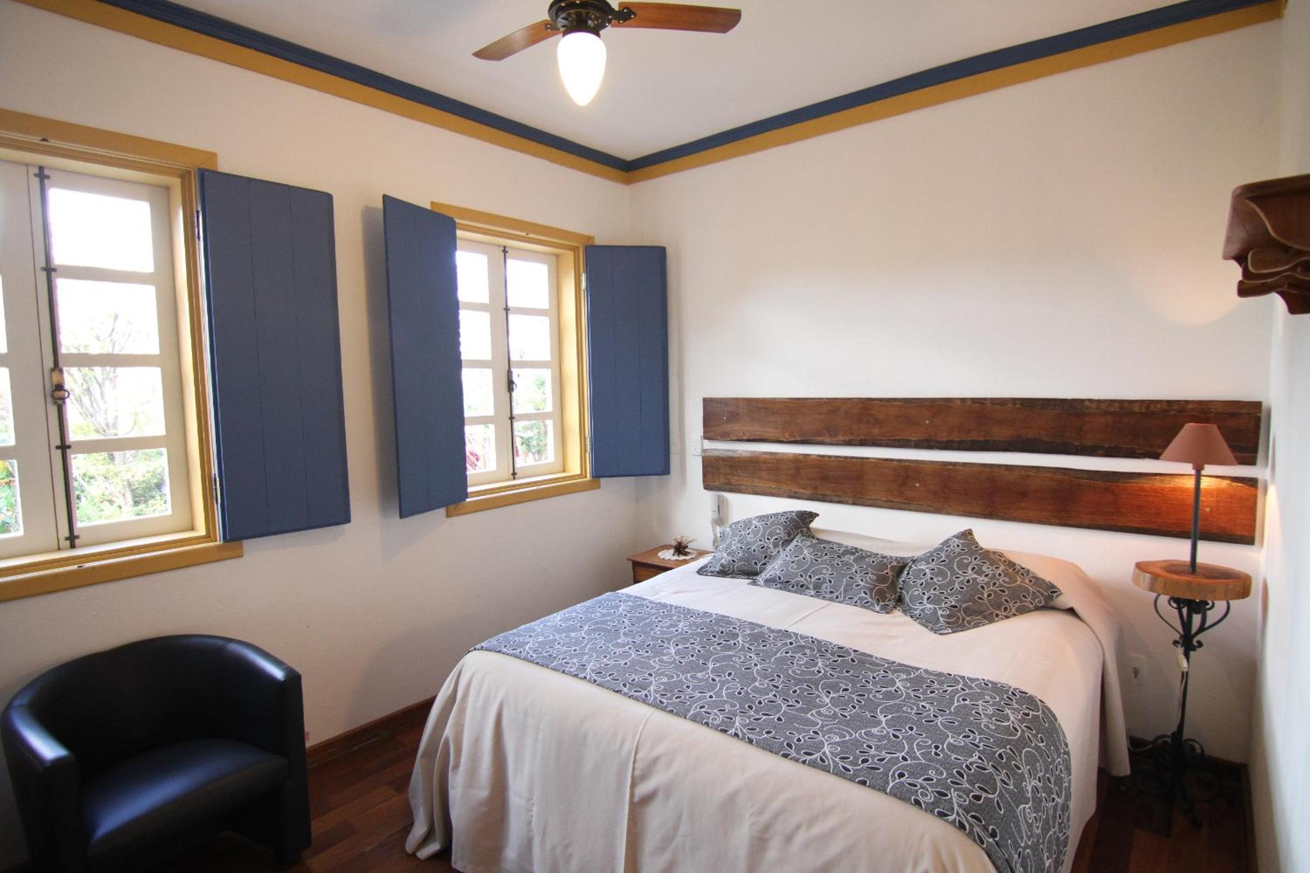 Deluxe Double or Twin Room - Photo 8
