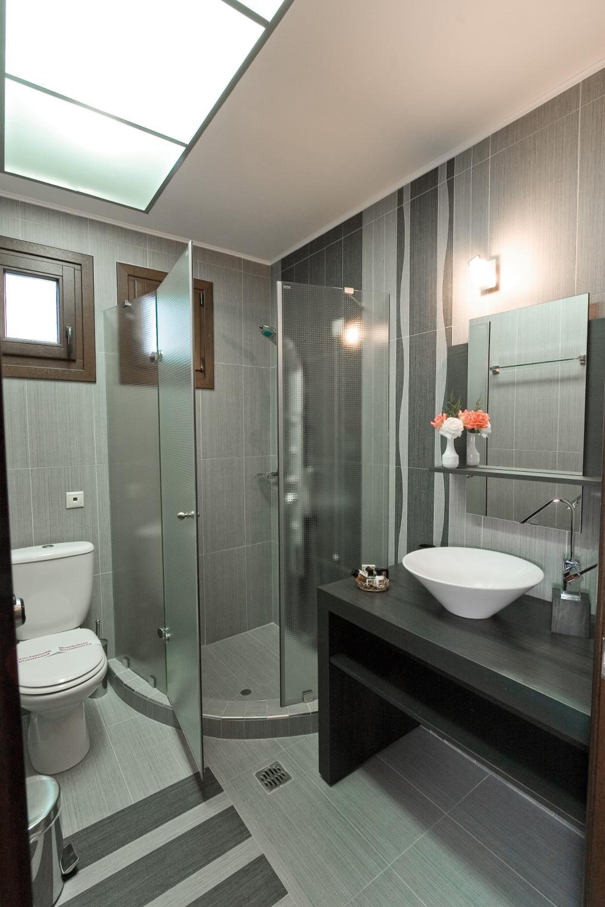 Suite (2 Adults) - Photo 2