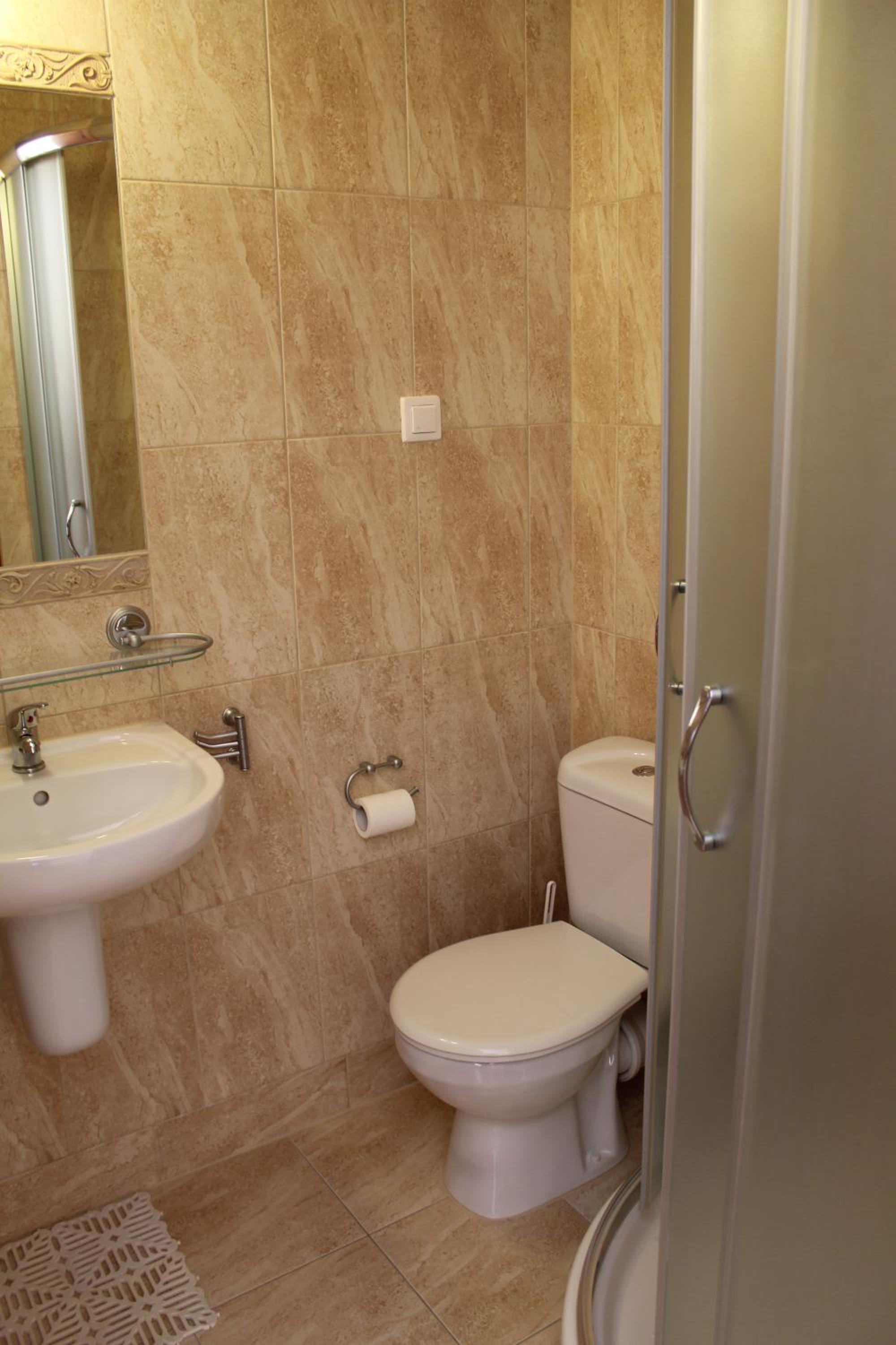 Double or Twin Room photo 2