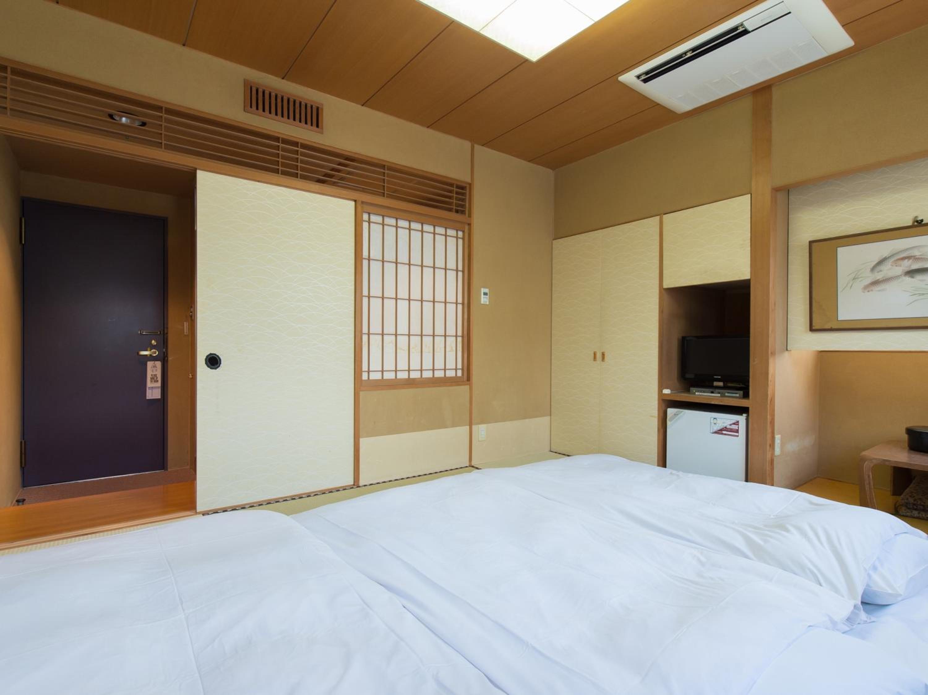 Triple Room - Non-Smoking - Photo 5