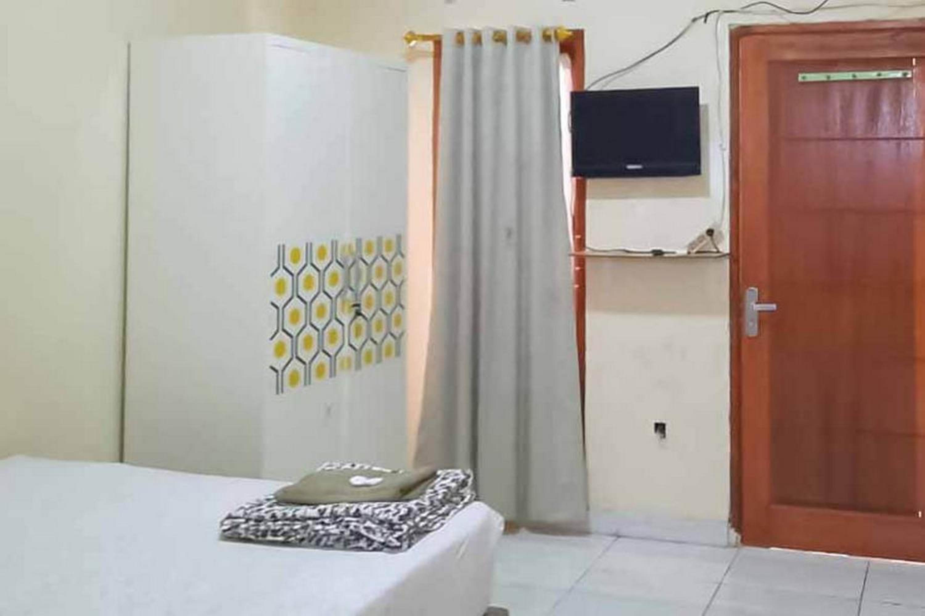 Standard Double Room - Photo 4