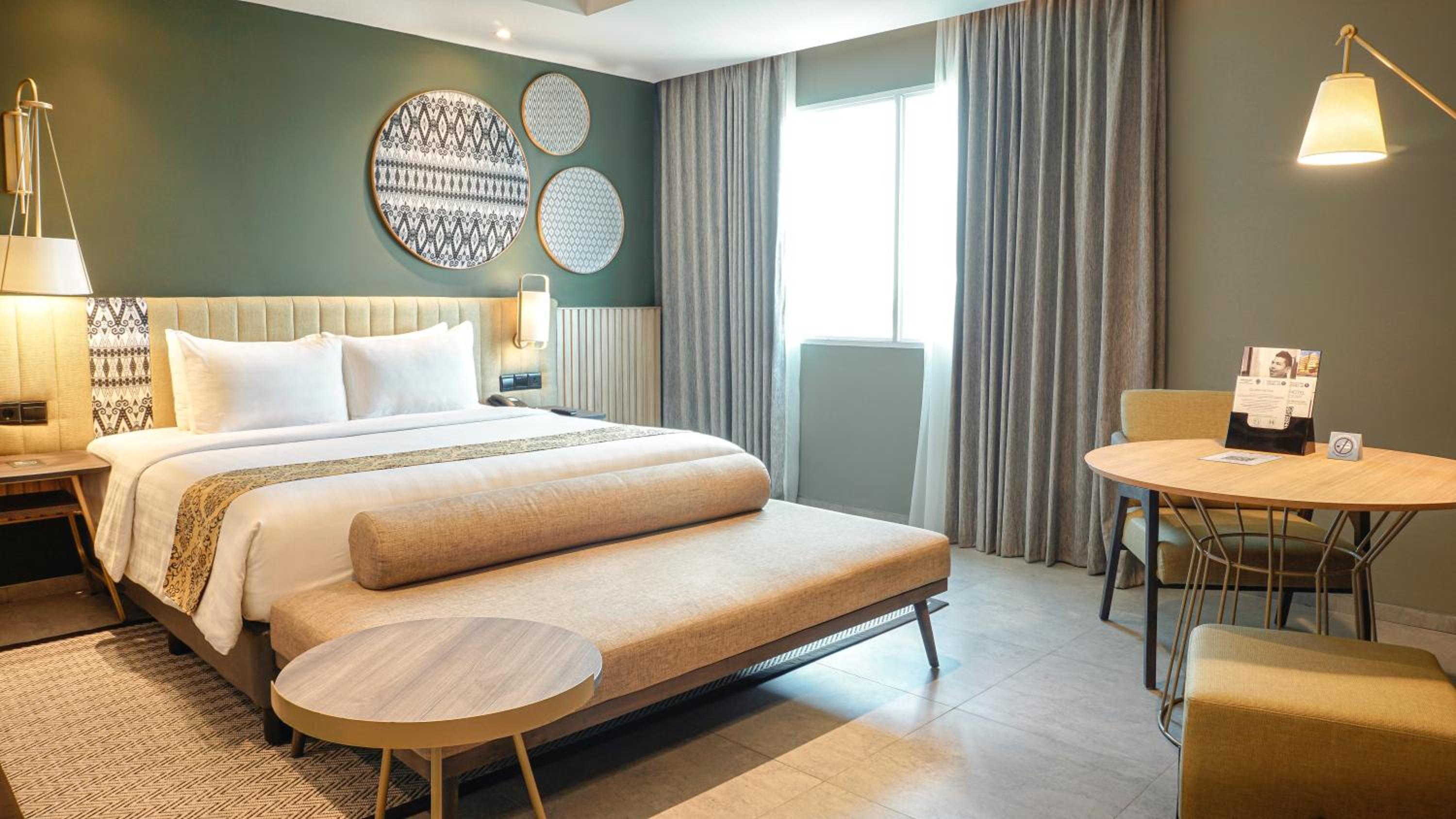 Superior King Room - Photo 9