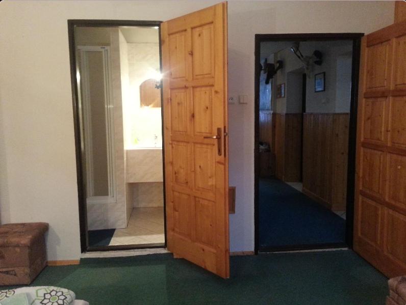 Comfort Triple Room with Shower photo 1