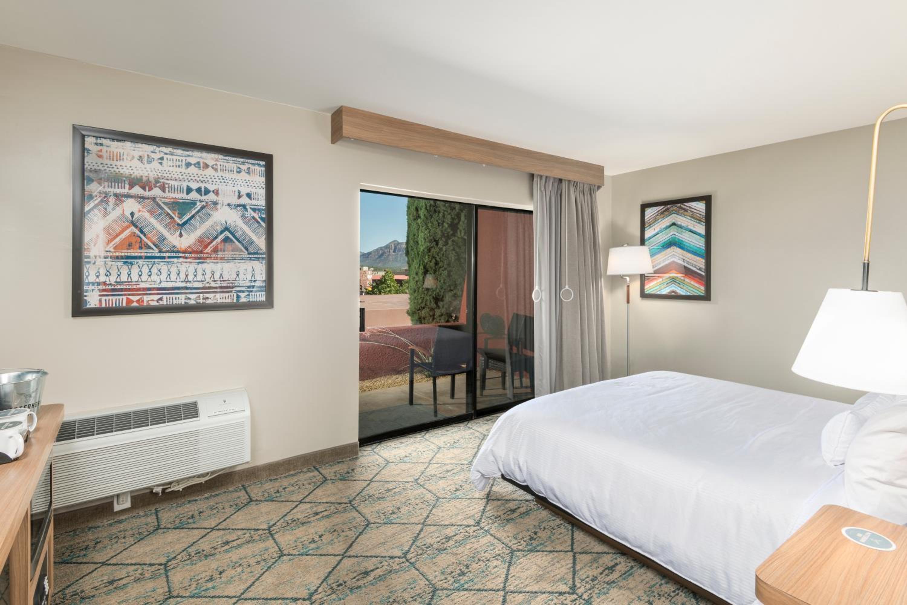 King Handicap Accessible with Mountain View photo 2