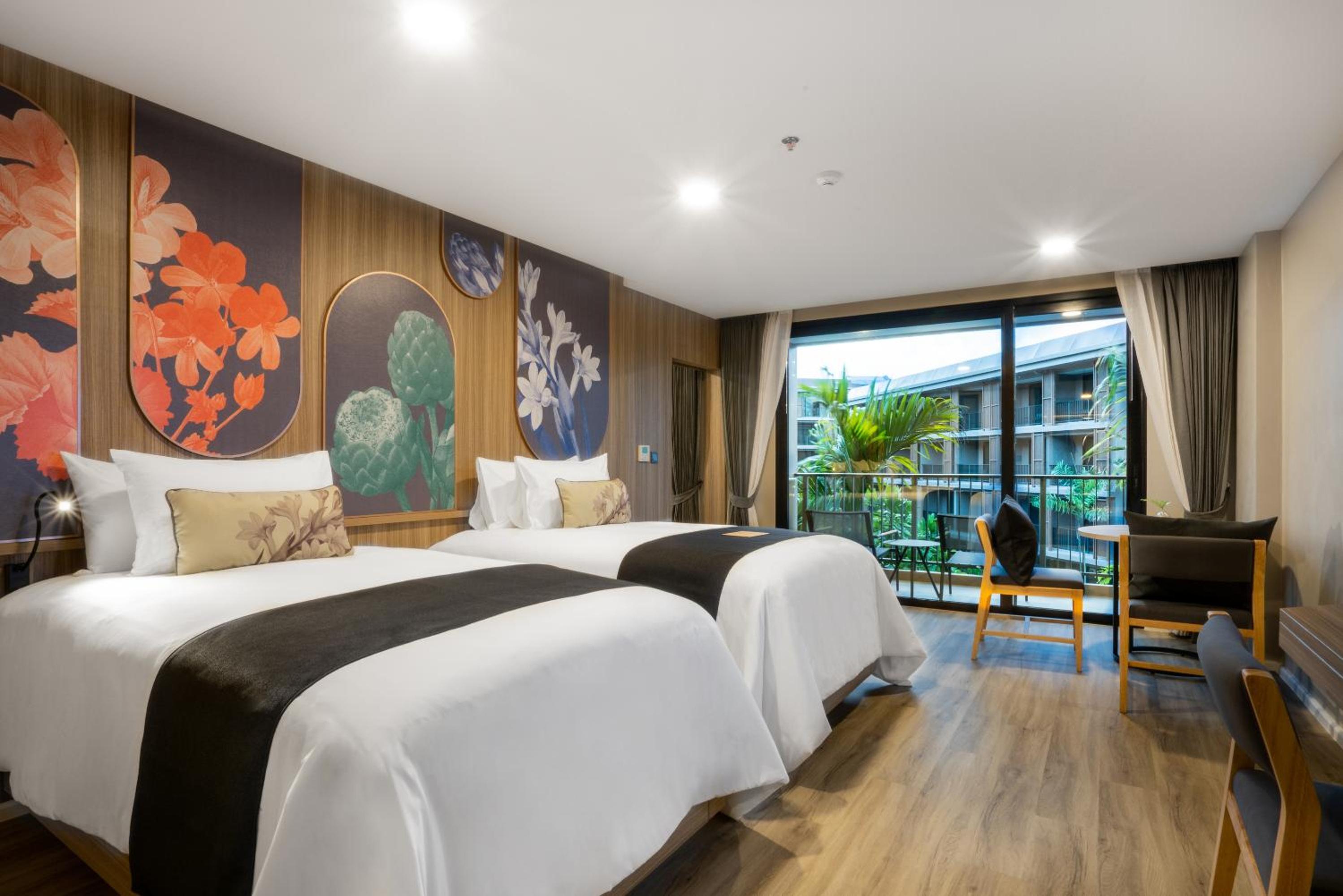 Superior Twin Room