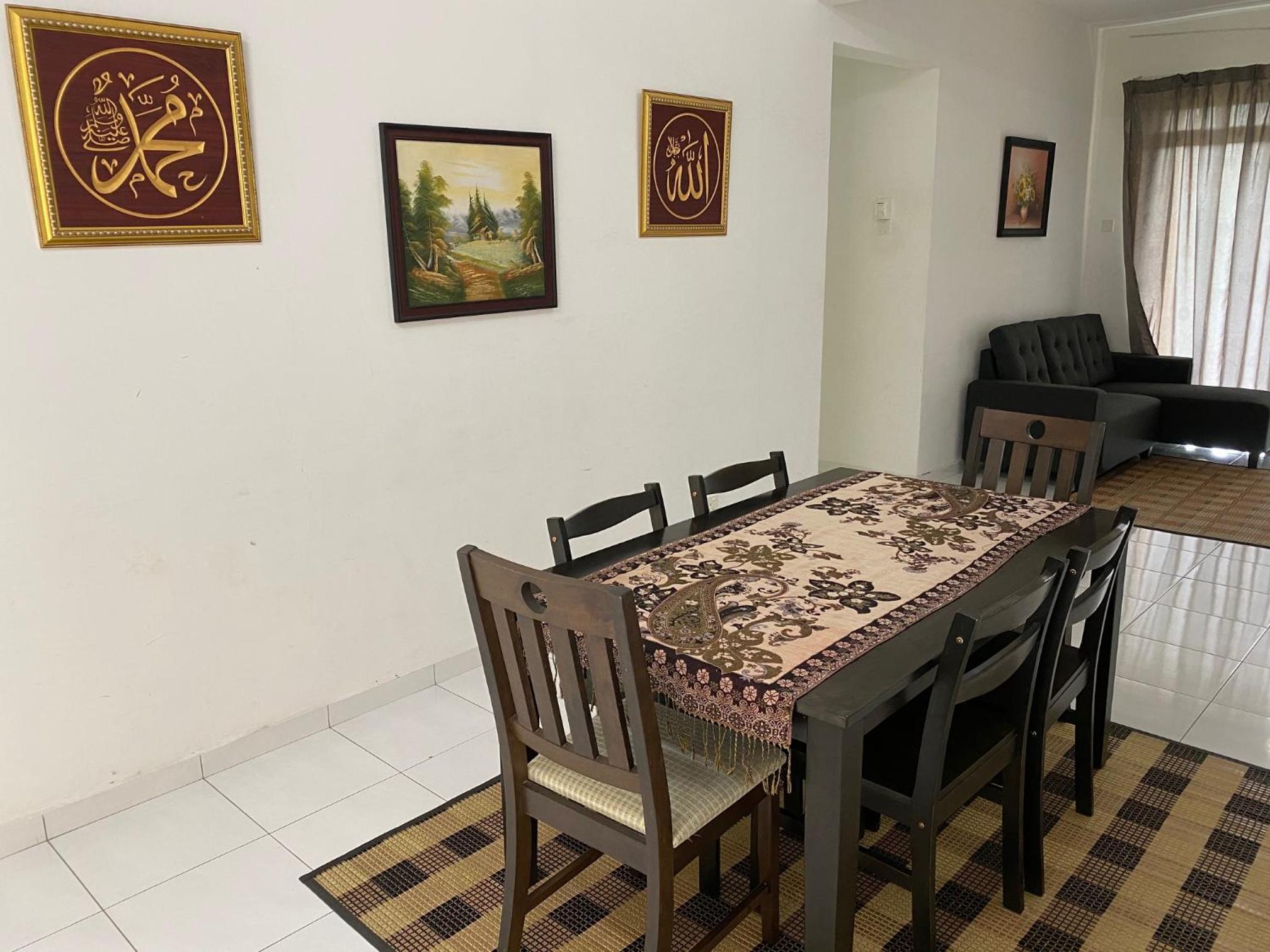Apartment photo 3