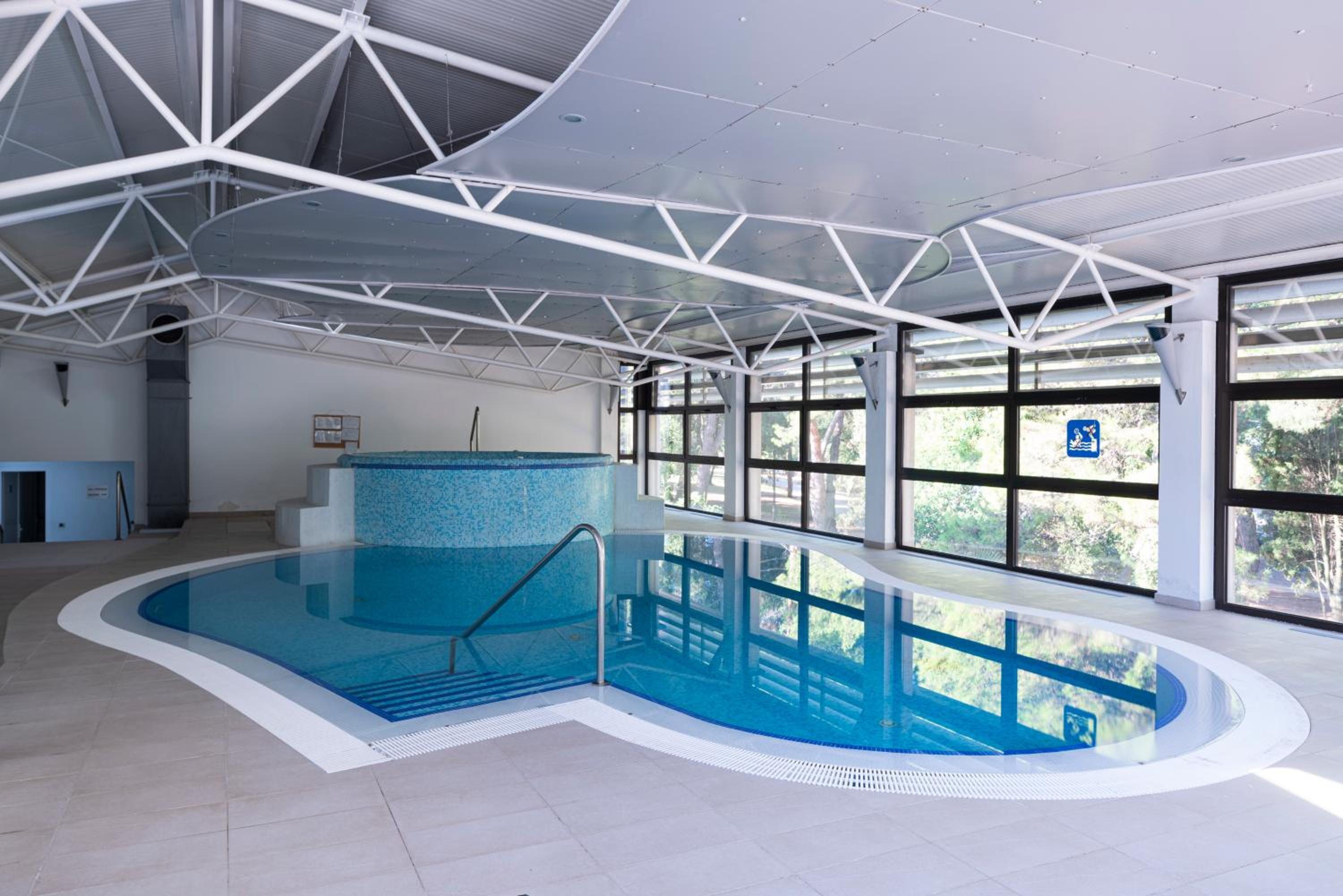 Double or Twin Room with Balcony - Photo 7