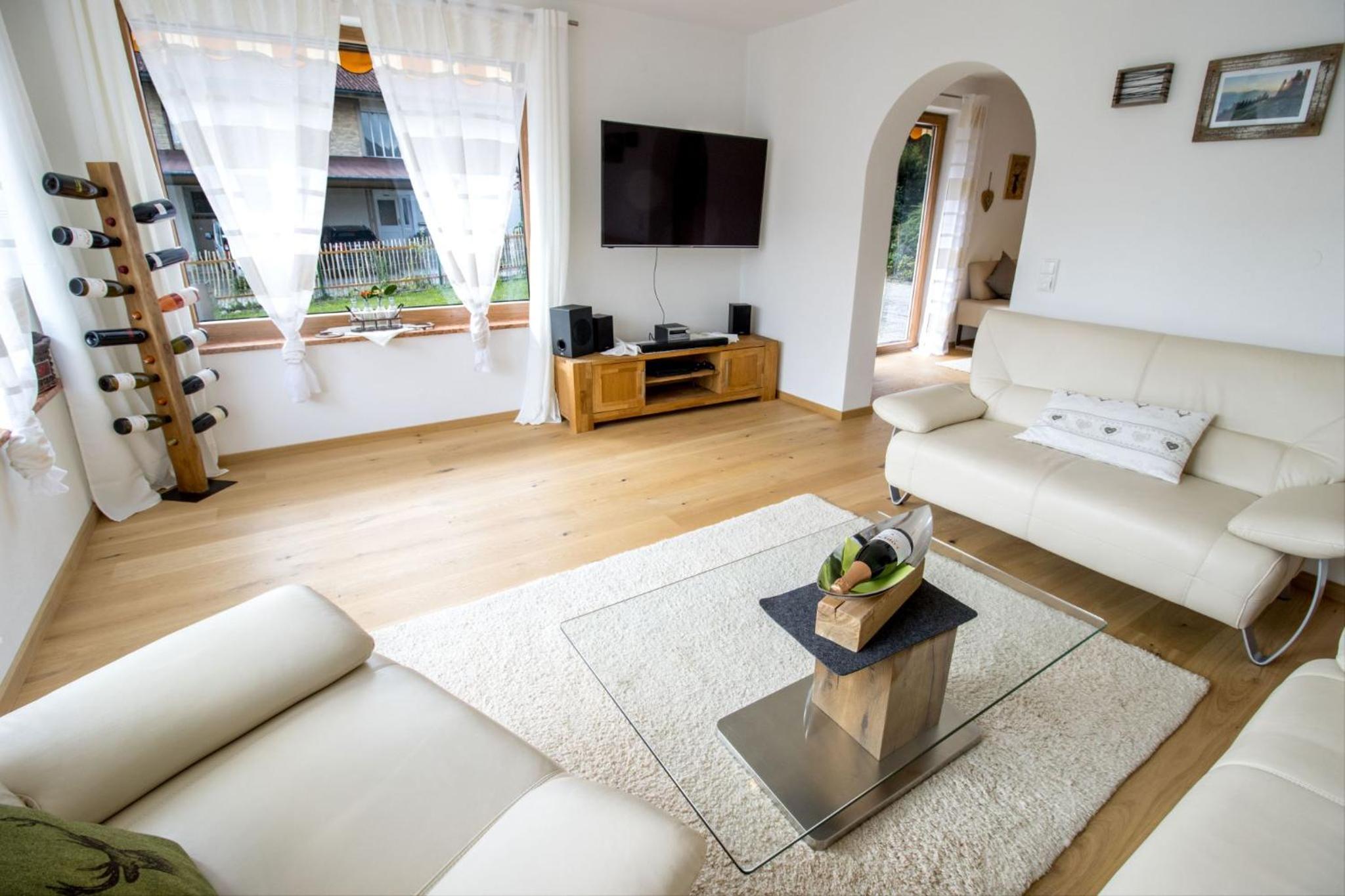 Two-Bedroom Apartment with Mountain View photo 1
