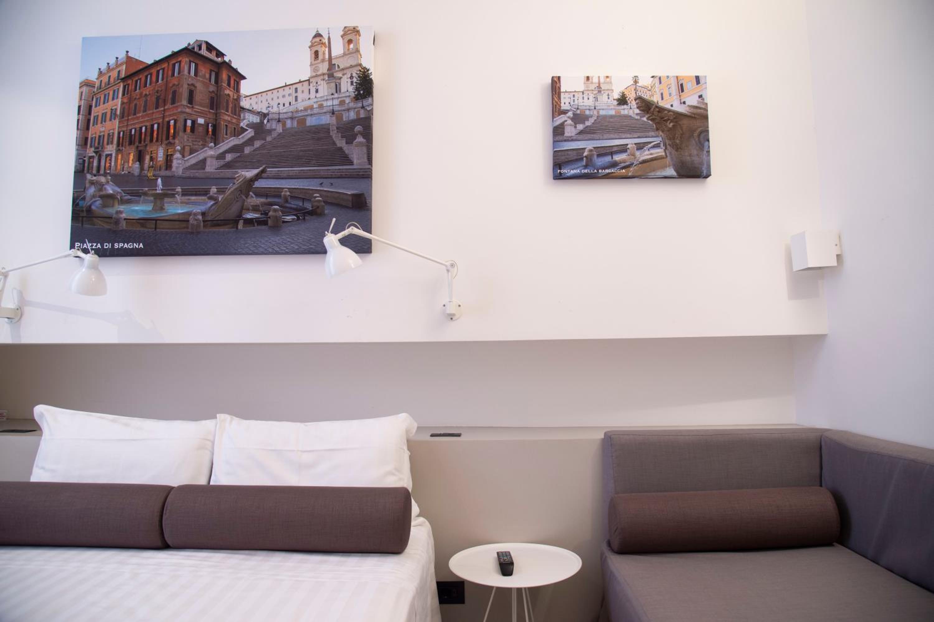 Superior Triple Room photo 3