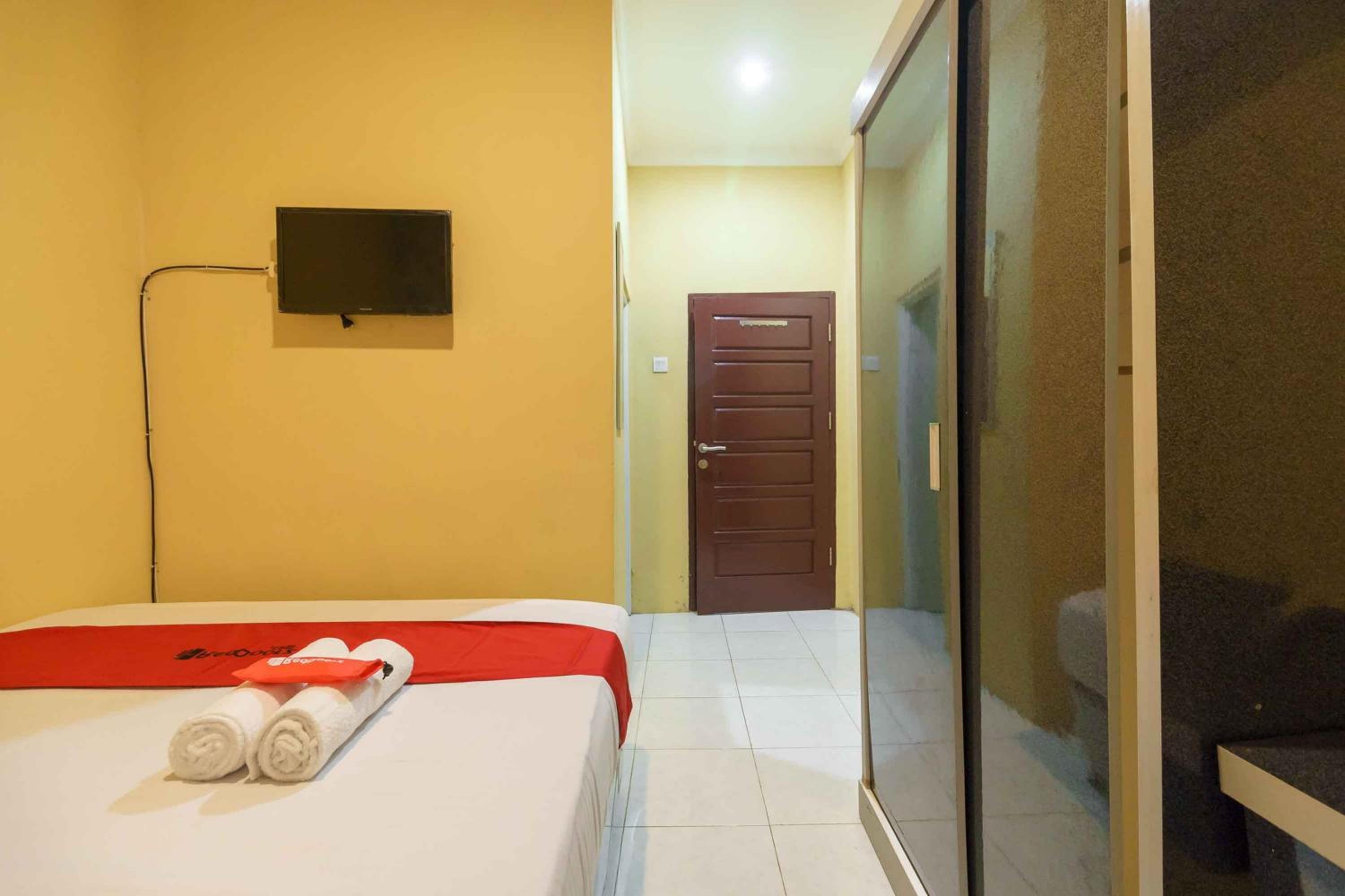 Standard Double Room - Photo 4