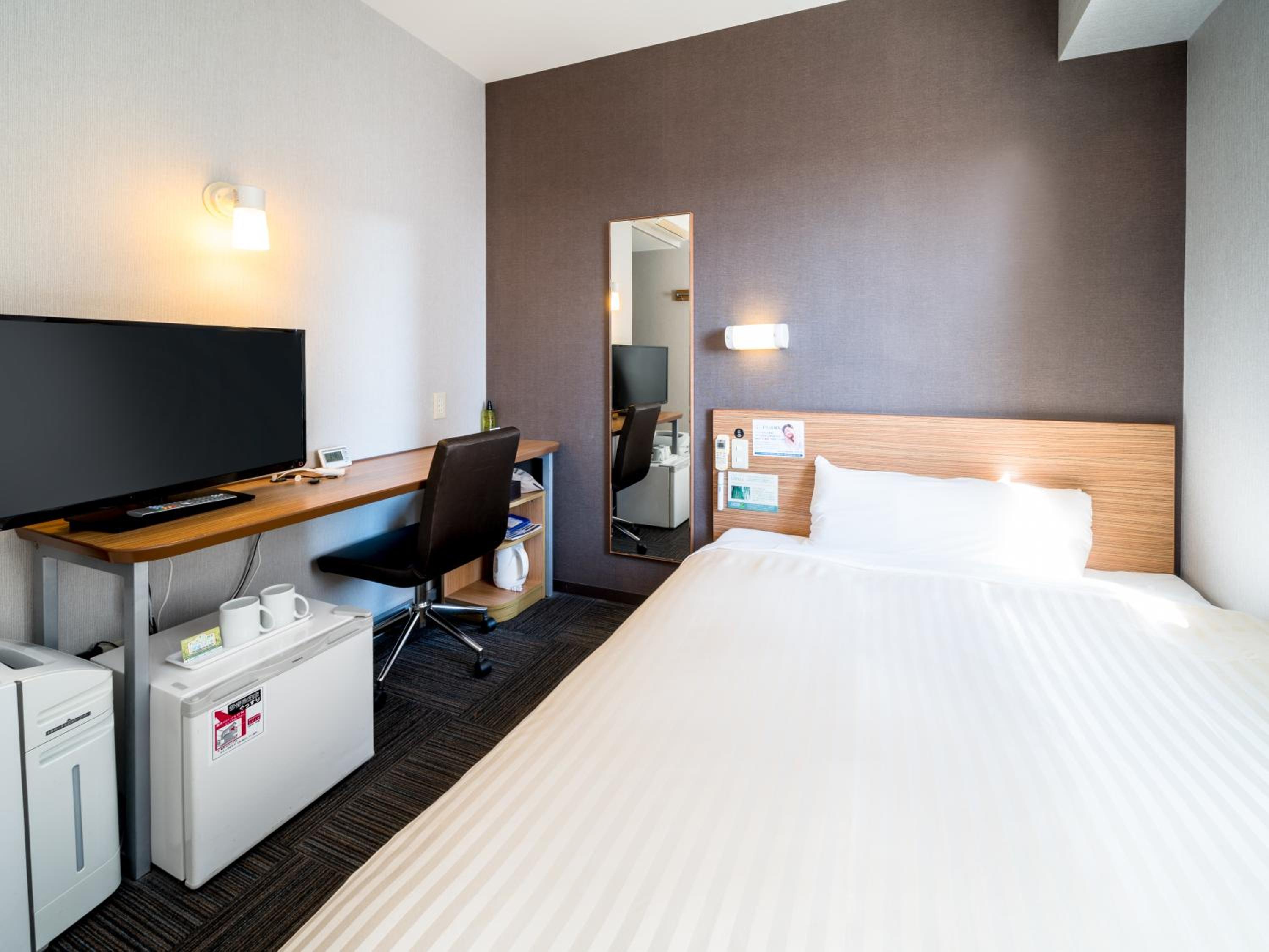 Standard Double Room - Non-Smoking - Photo 3