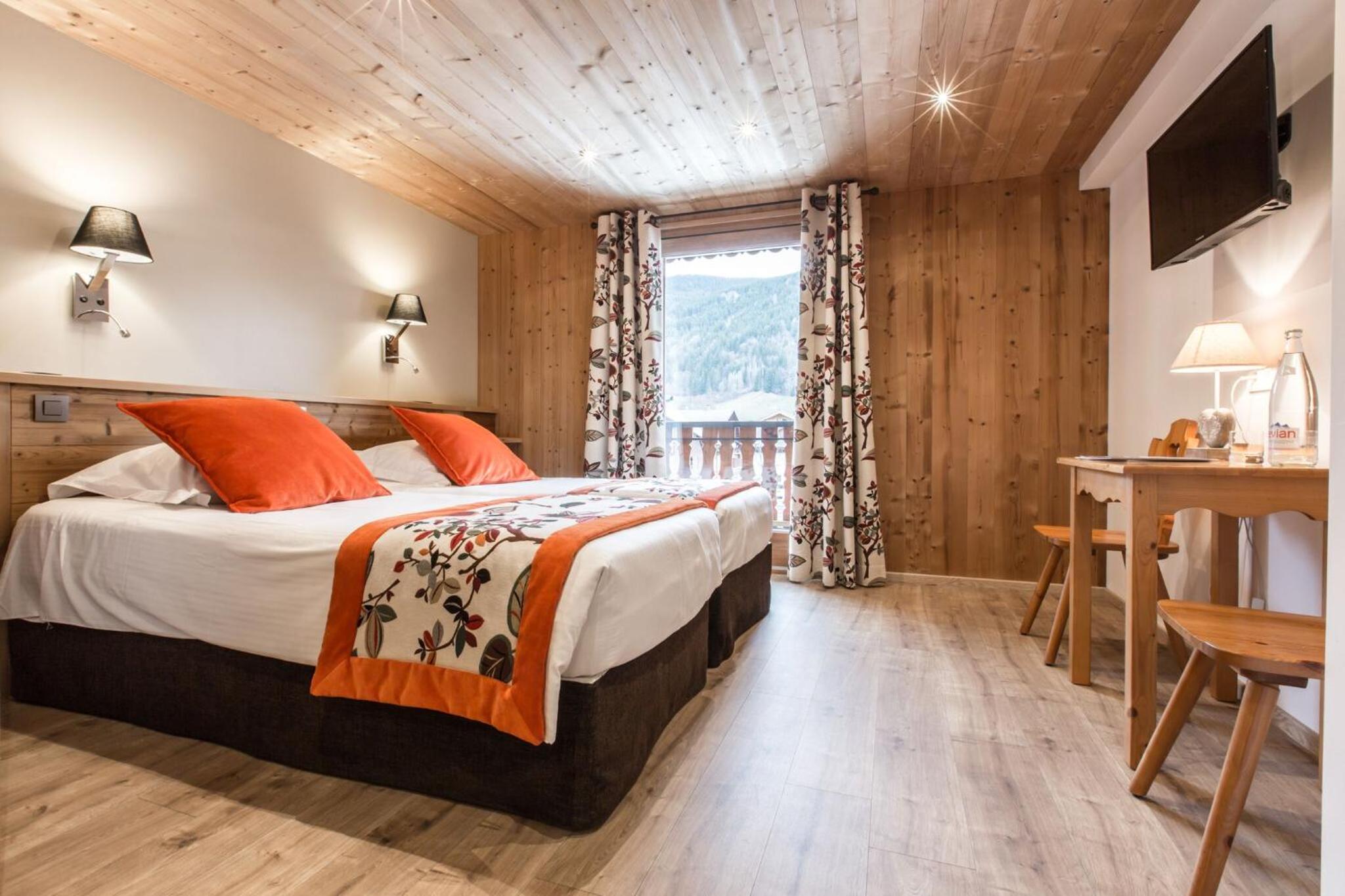 Deluxe Twin Room - Photo 1