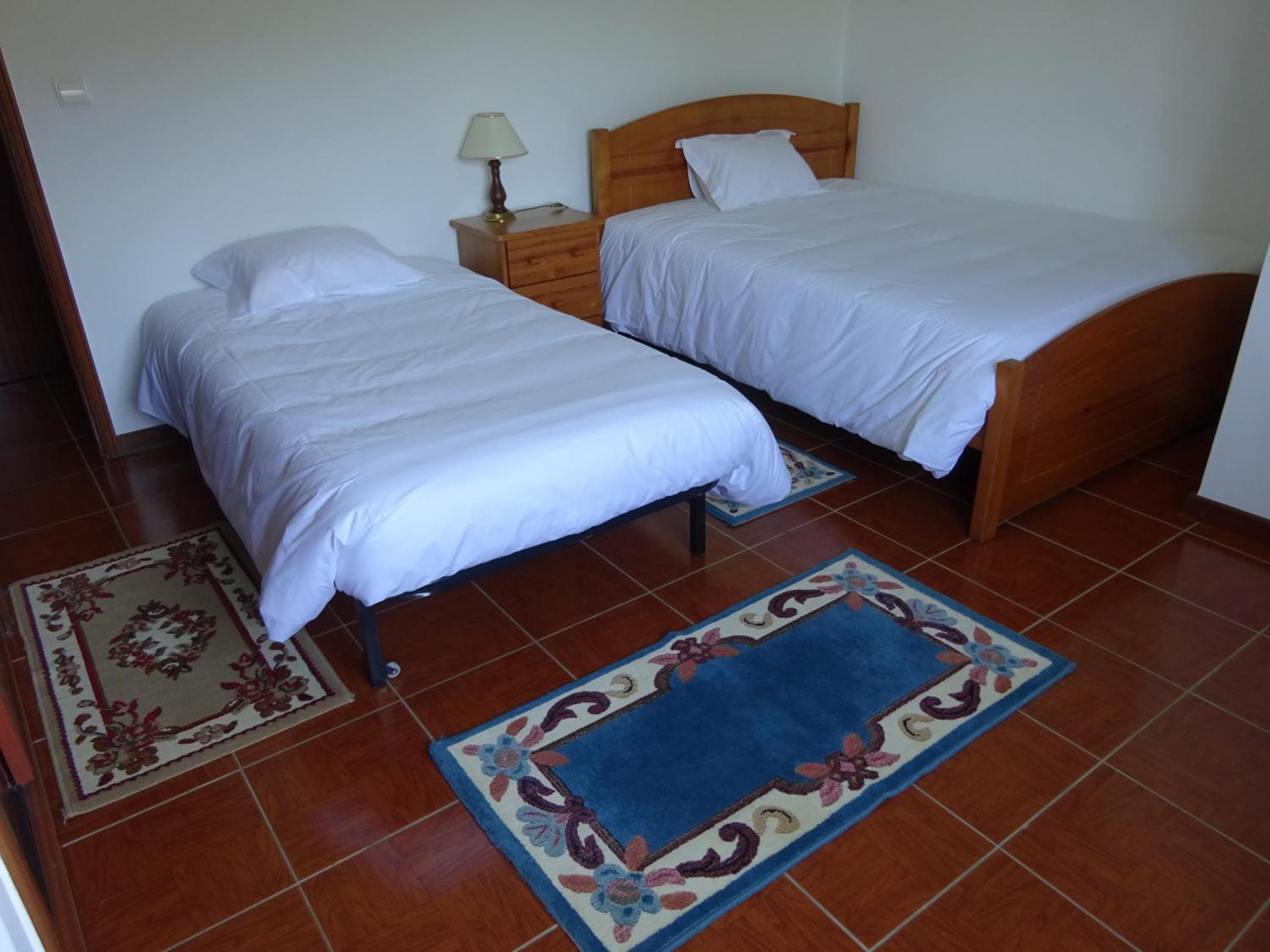 Double or Twin Room with Mountain View - Photo 2