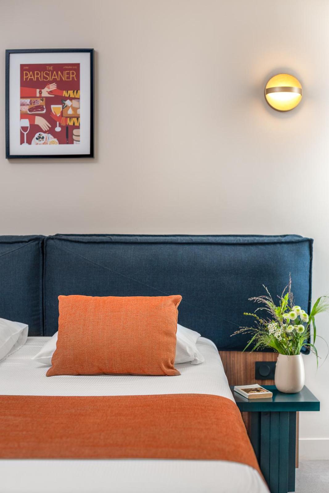 Standard Double or Twin Room thumbnail 6