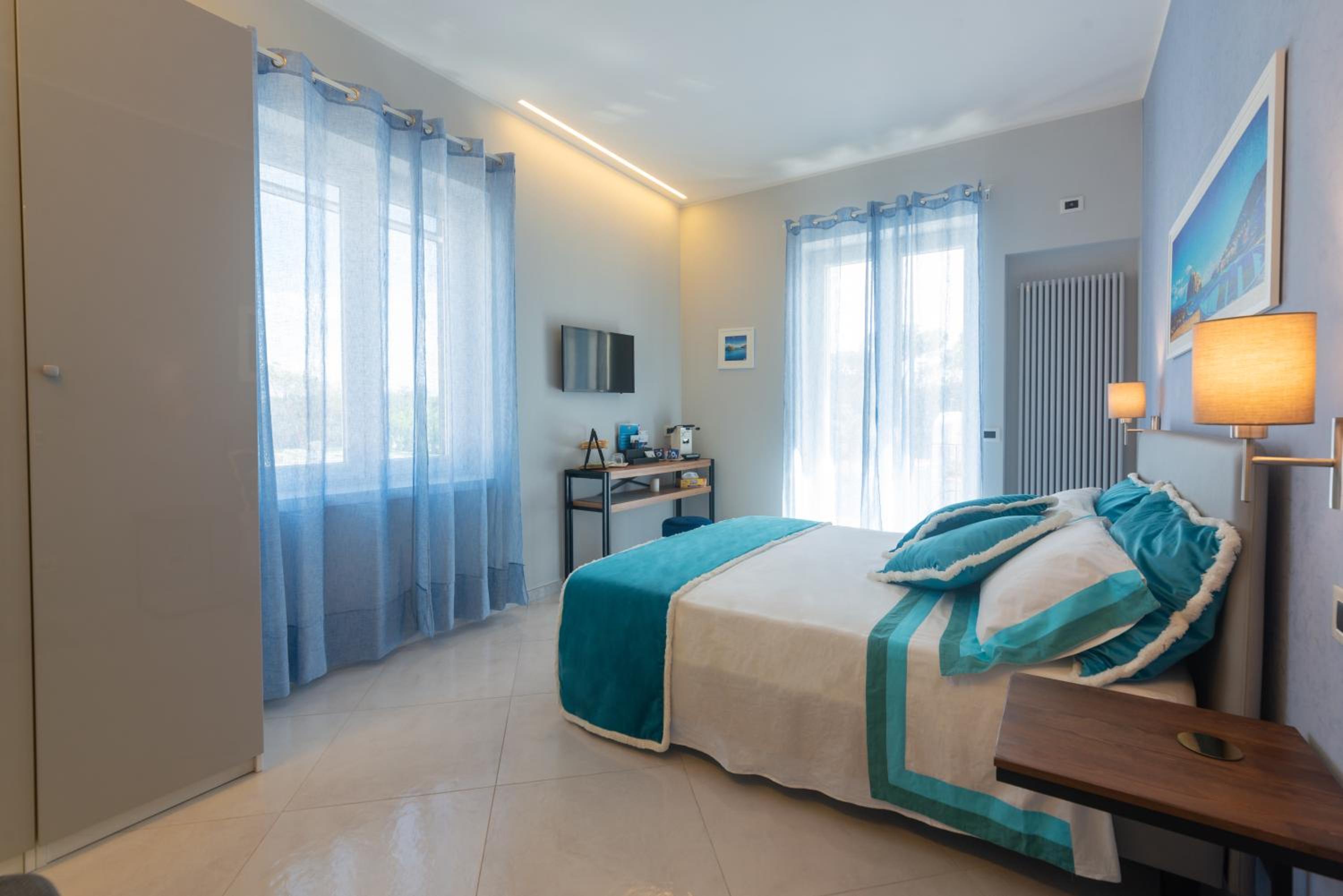 Deluxe Double Room - Photo 2