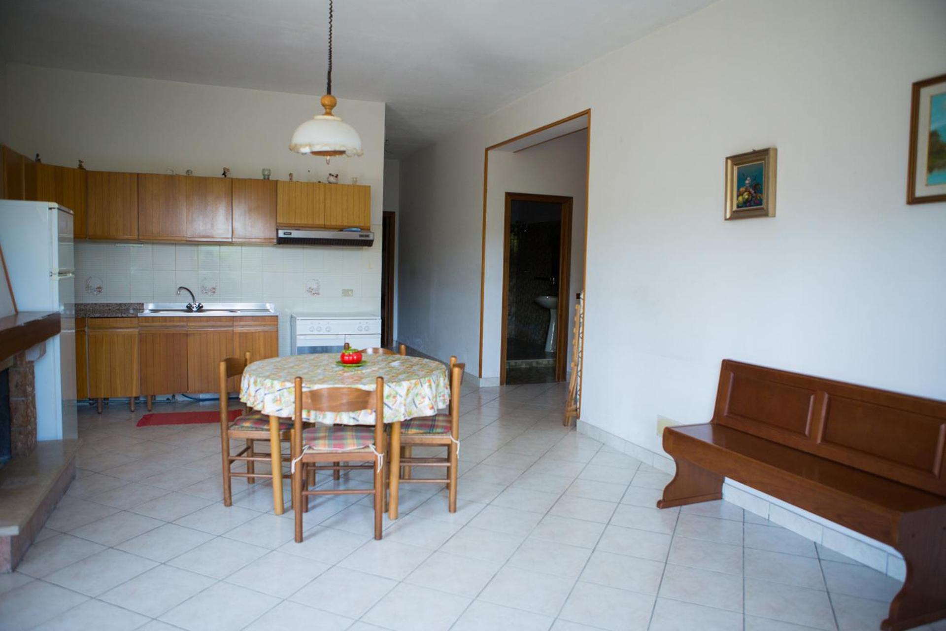 Two-Bedroom House photo 3