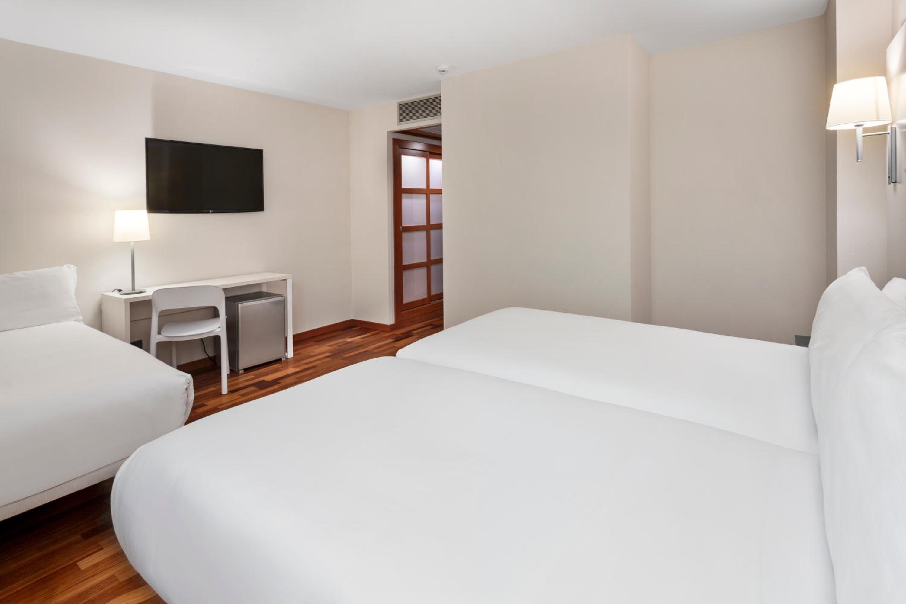 Triple Room - Photo 3