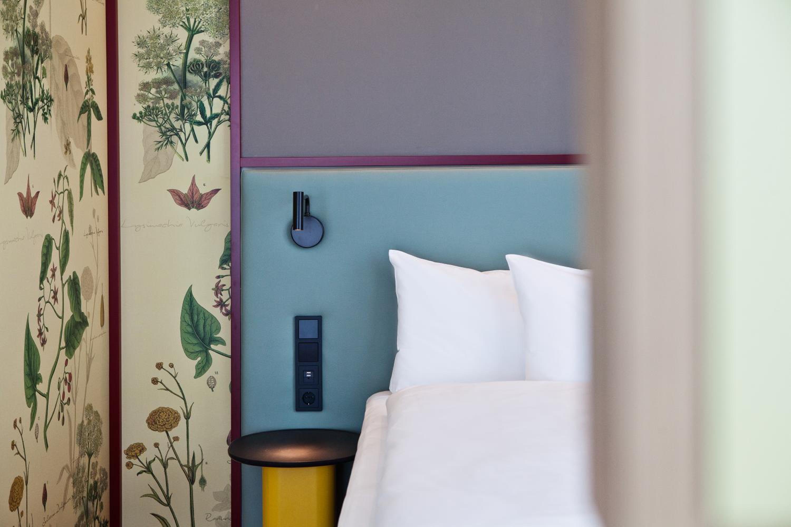 Double Room - Photo 5