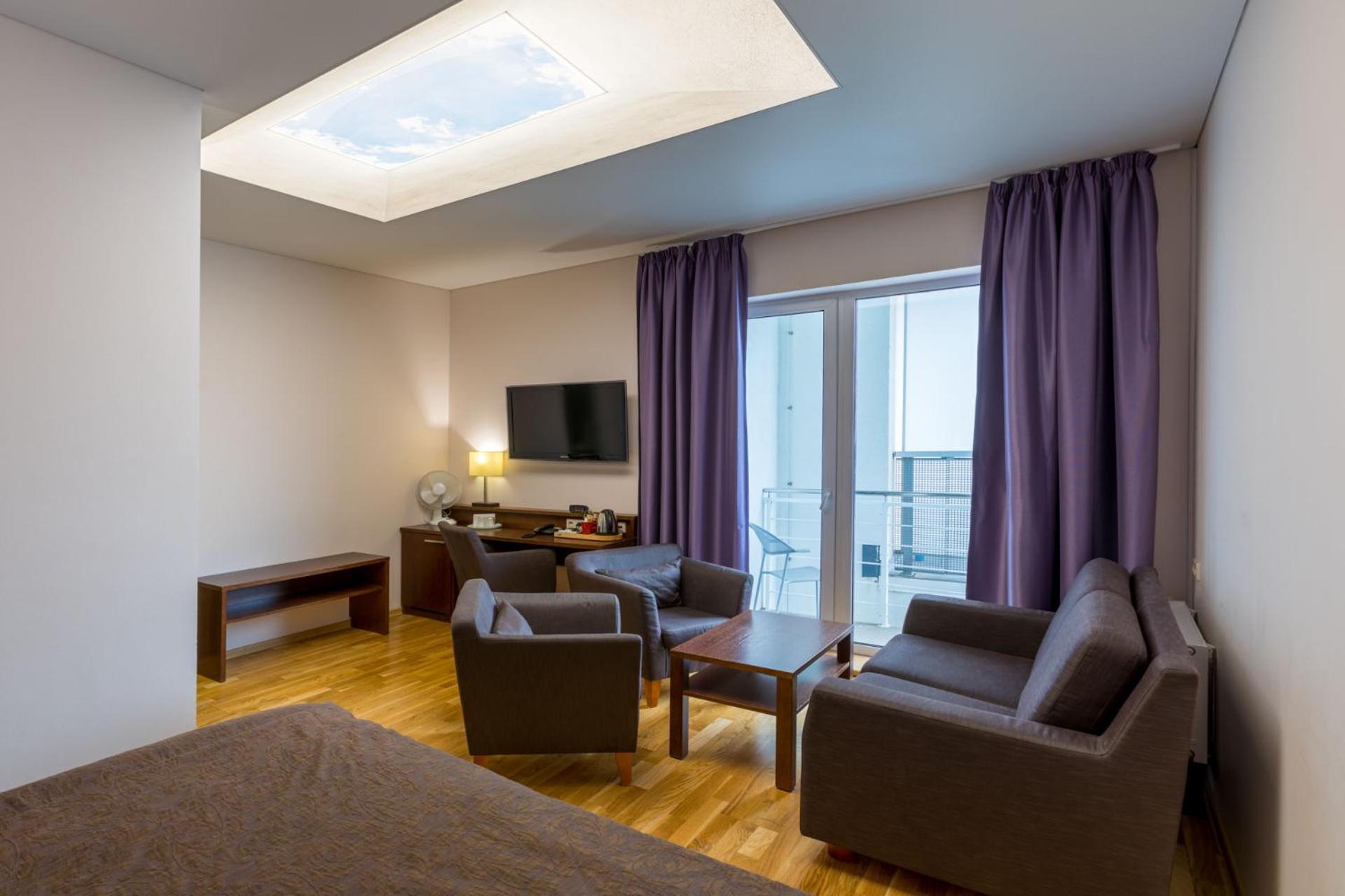 Junior Suite - Photo 1
