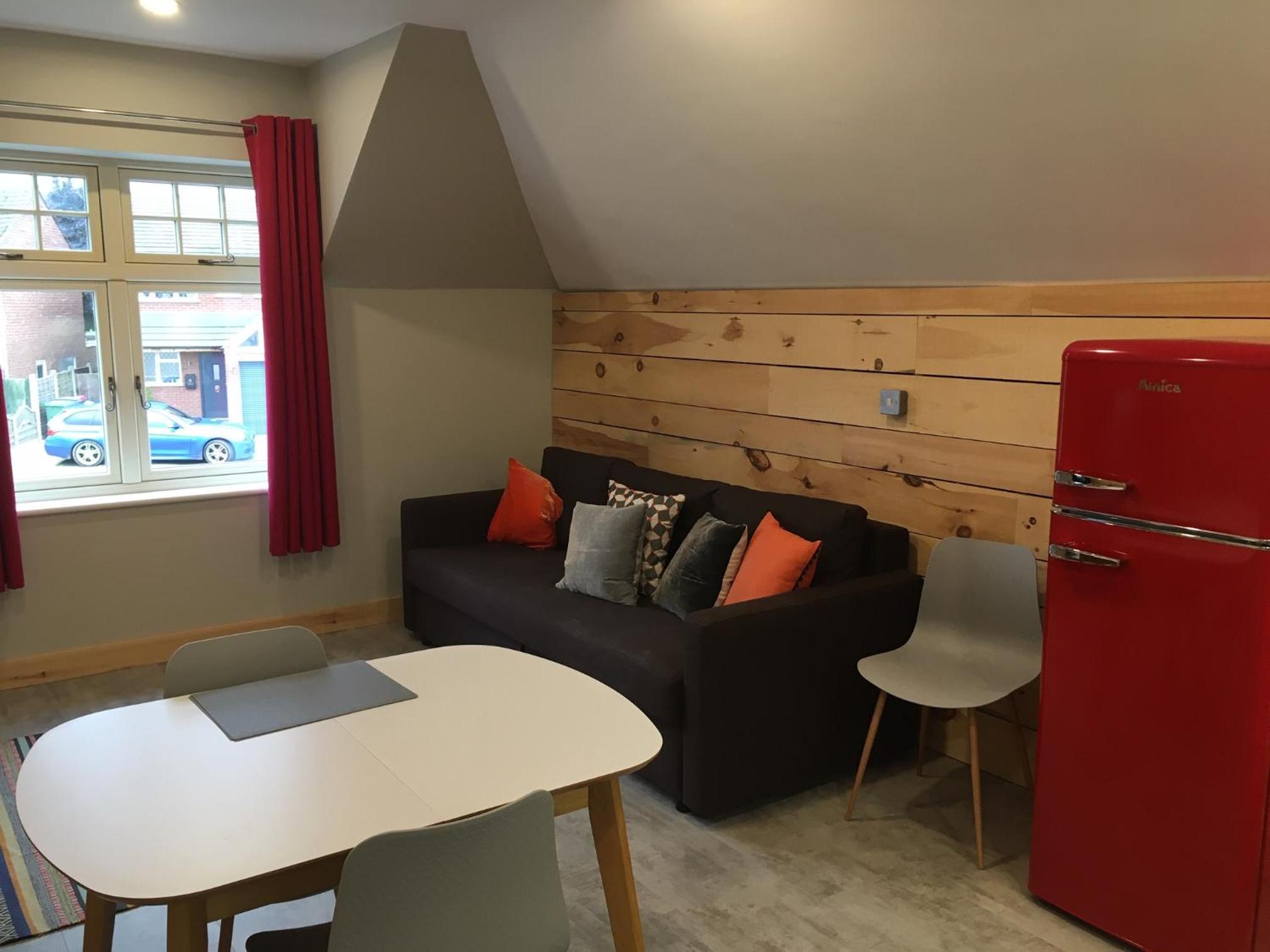 One-Bedroom Apartment - Photo 1